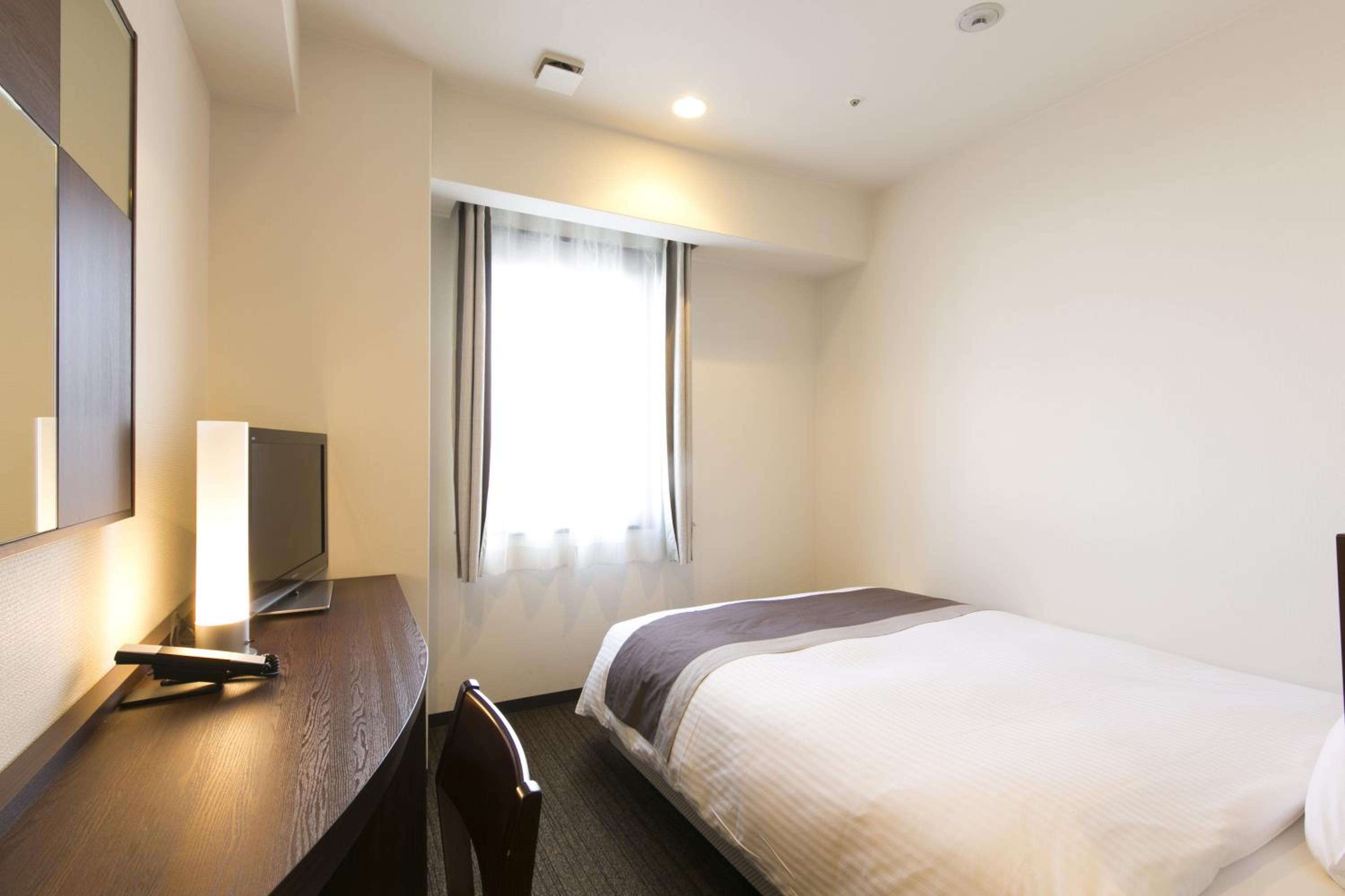 Economy Double Room photo 3