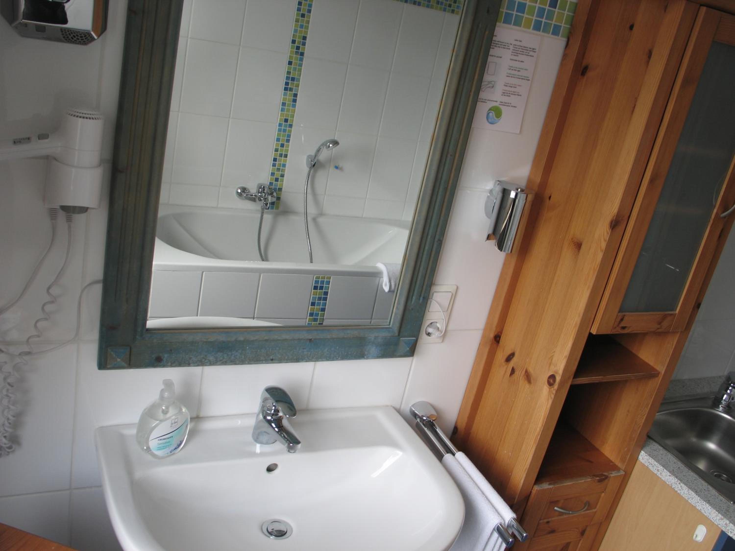 Double Room with Shared Toilet