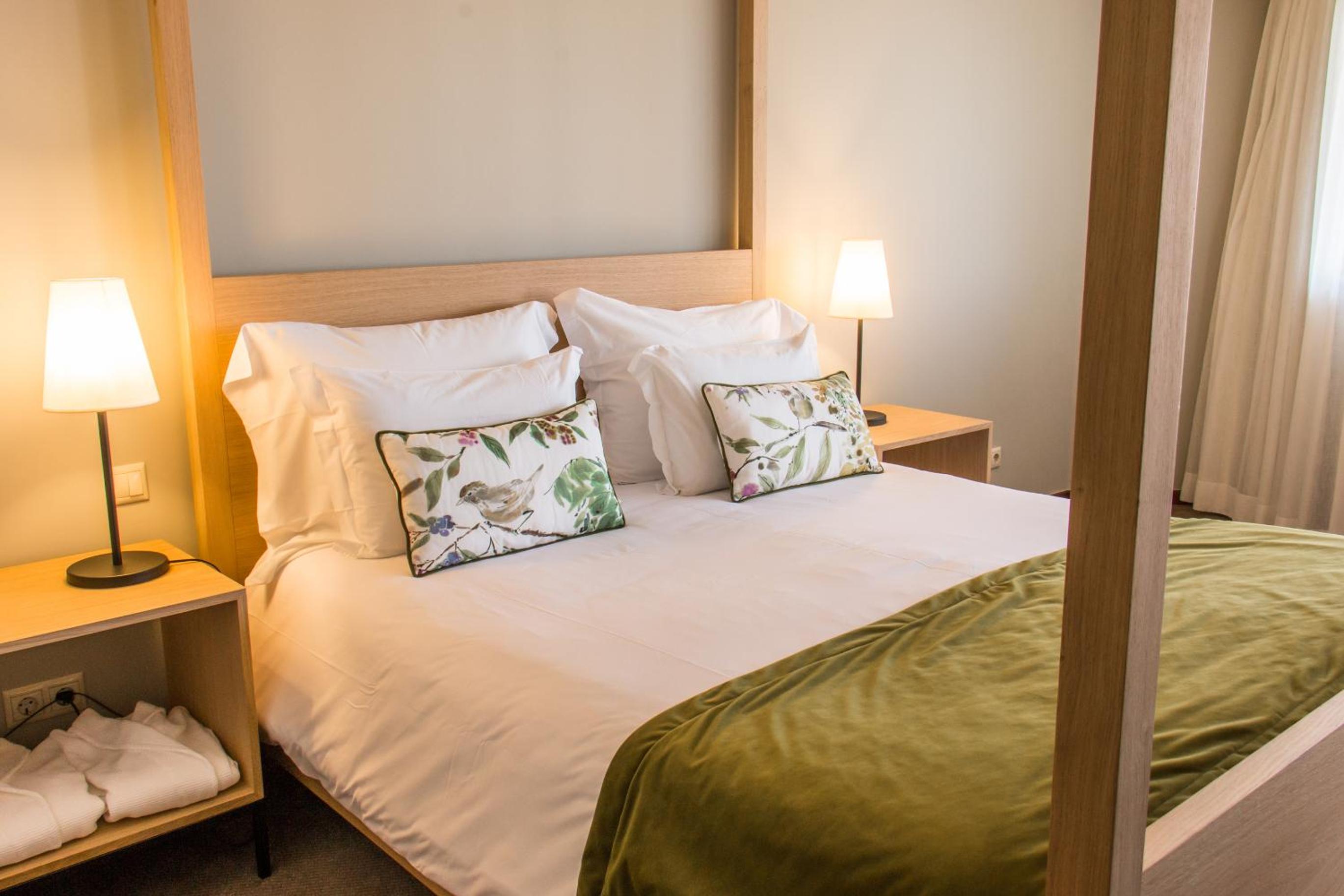 Suite (2 Adults + 2 Children up to 12 years old)