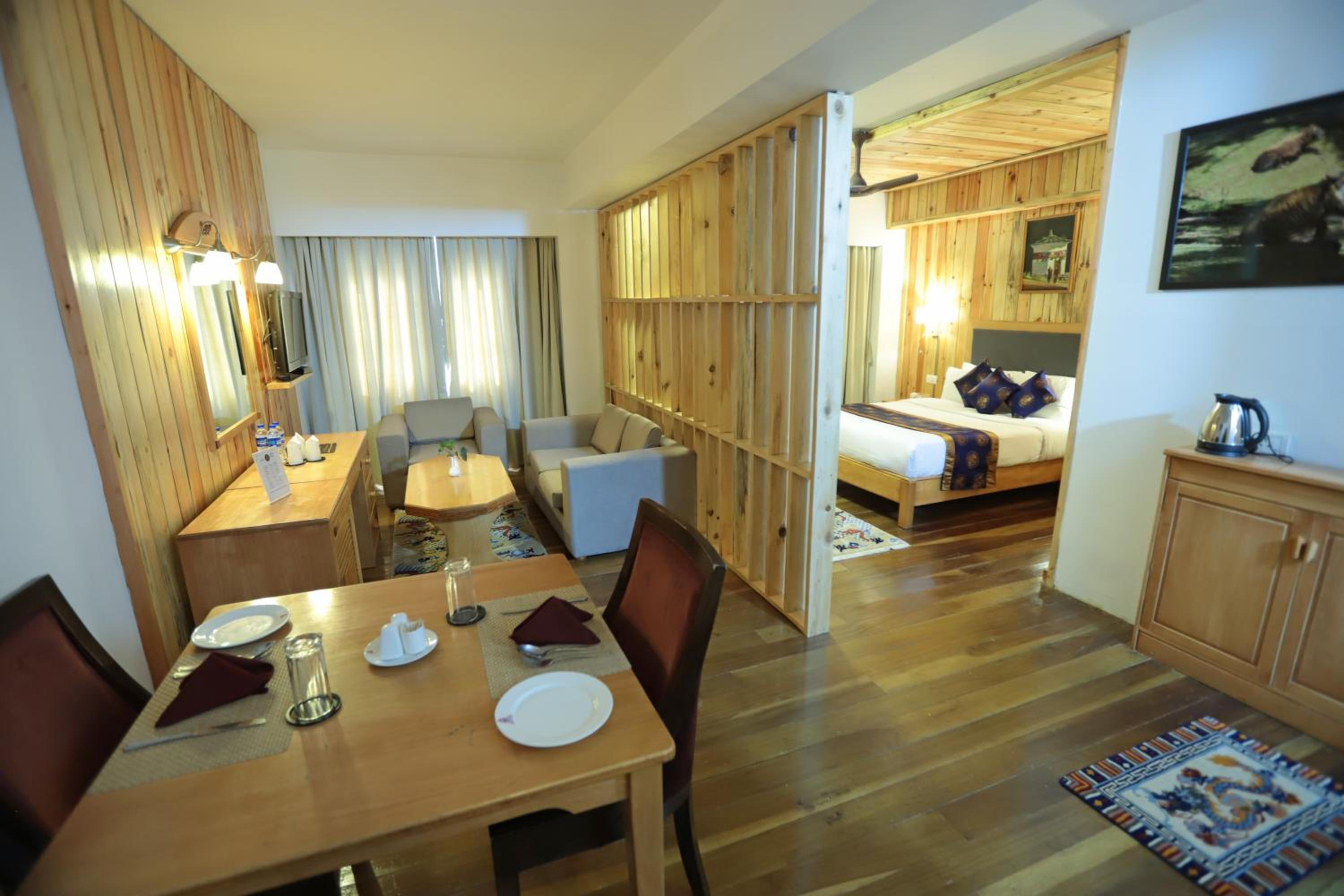 Executive Suite photo 2