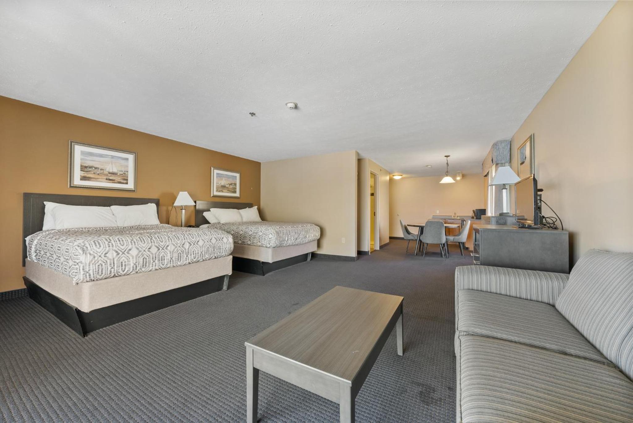 Family Suite - Photo 26