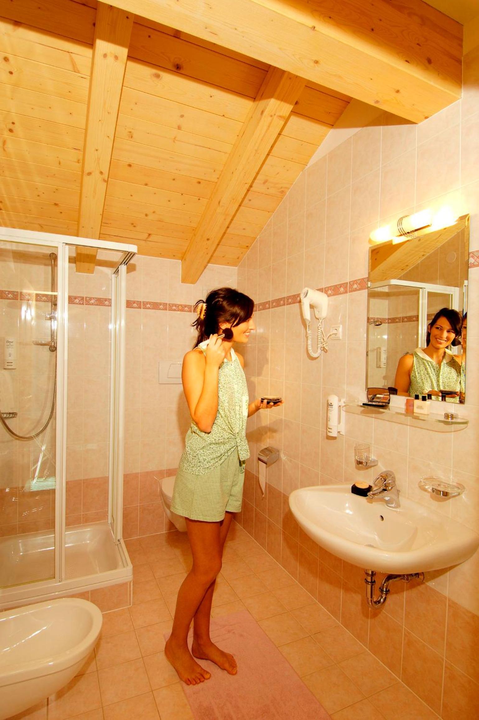Double Room with Balcony photo 3