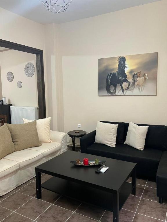 One-Bedroom Apartment with Terrace photo 1