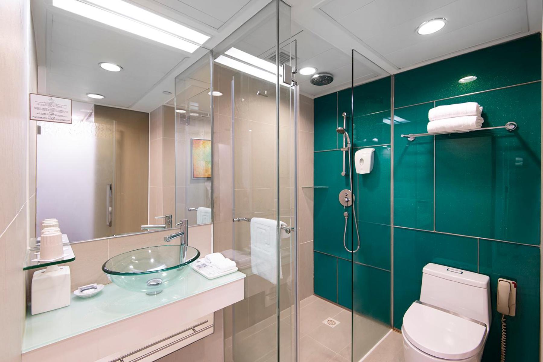 Premier Riverview Twin Room