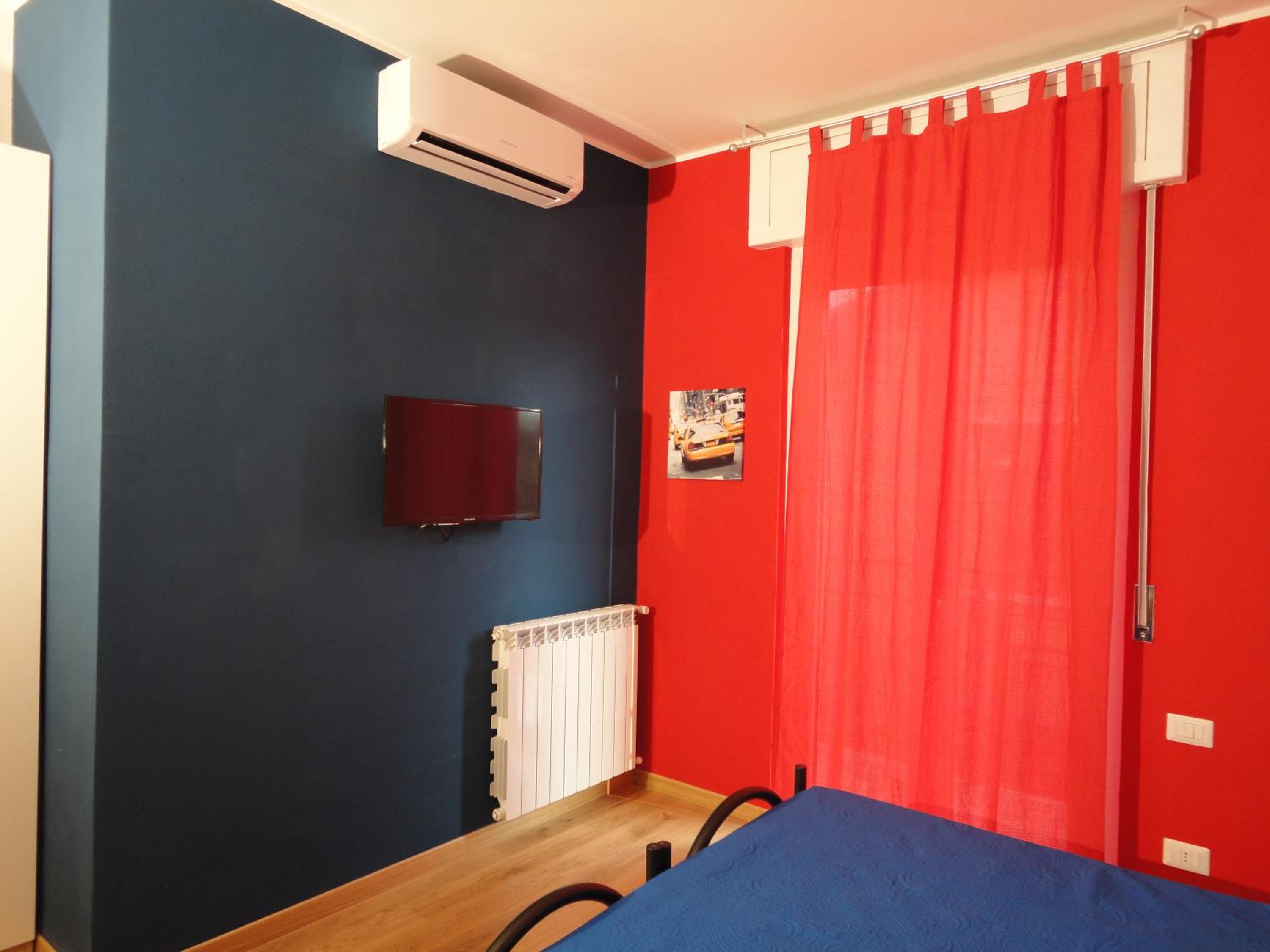 Quadruple Room with Private Bathroom photo 3