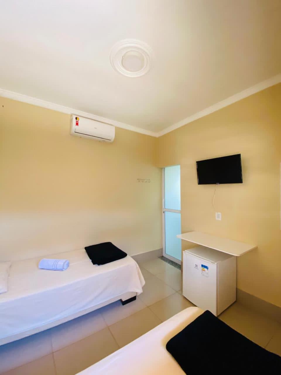 Deluxe Double or Twin Room photo 3