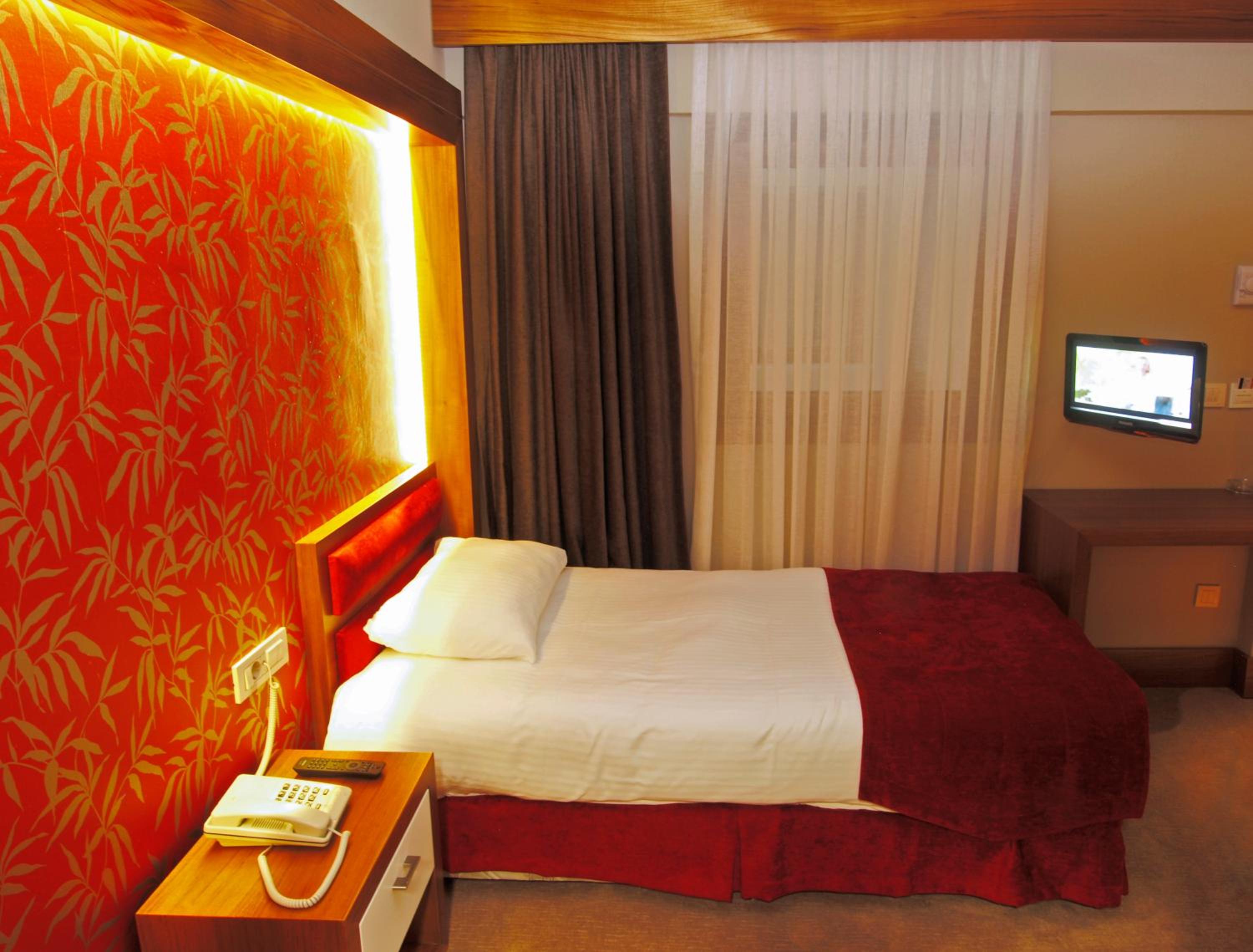 Single Room photo 1