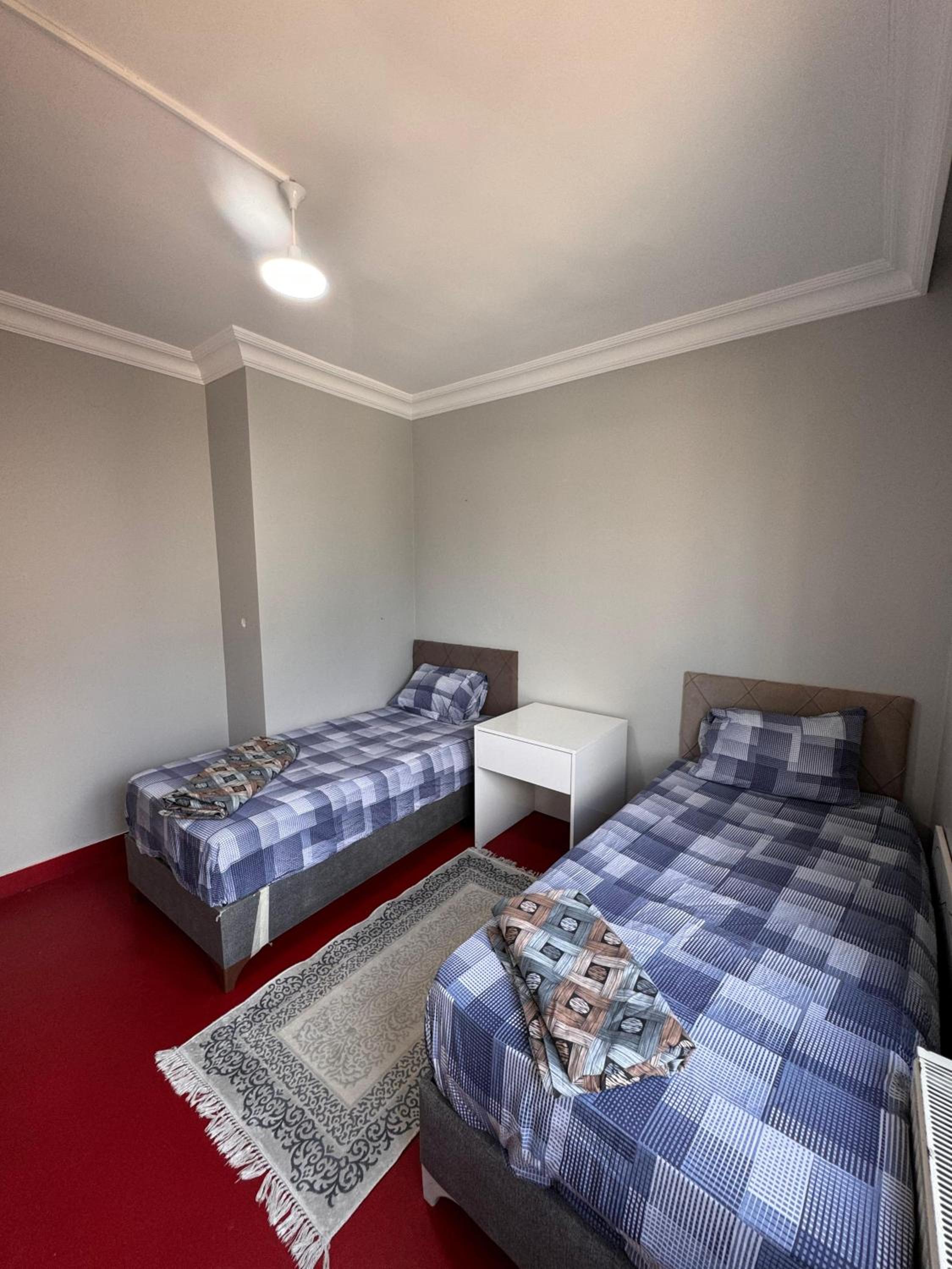 Budget Twin Room photo 2