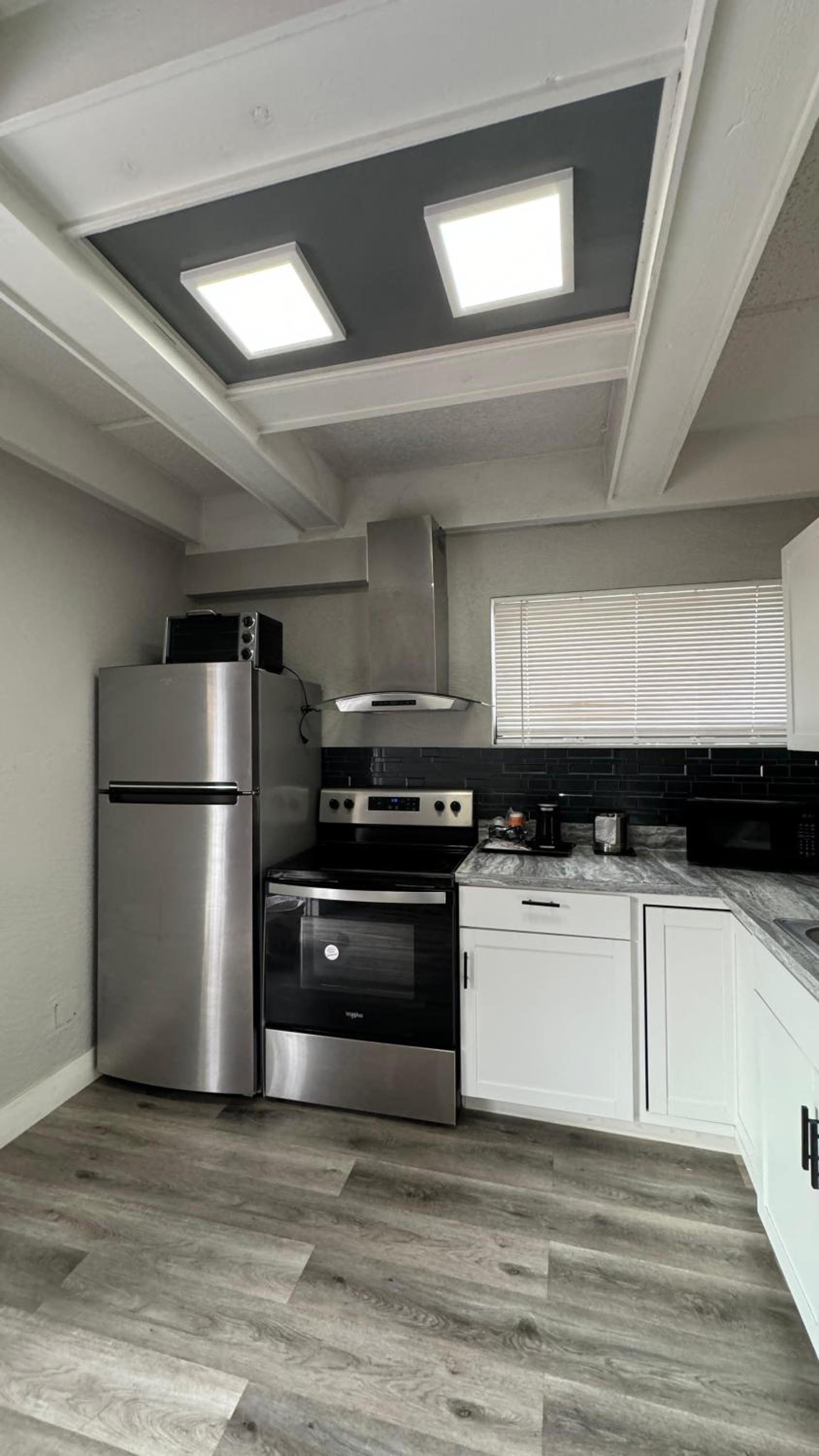 Efficiency One Bedroom Apartment with Sofa bed - Non Smoking