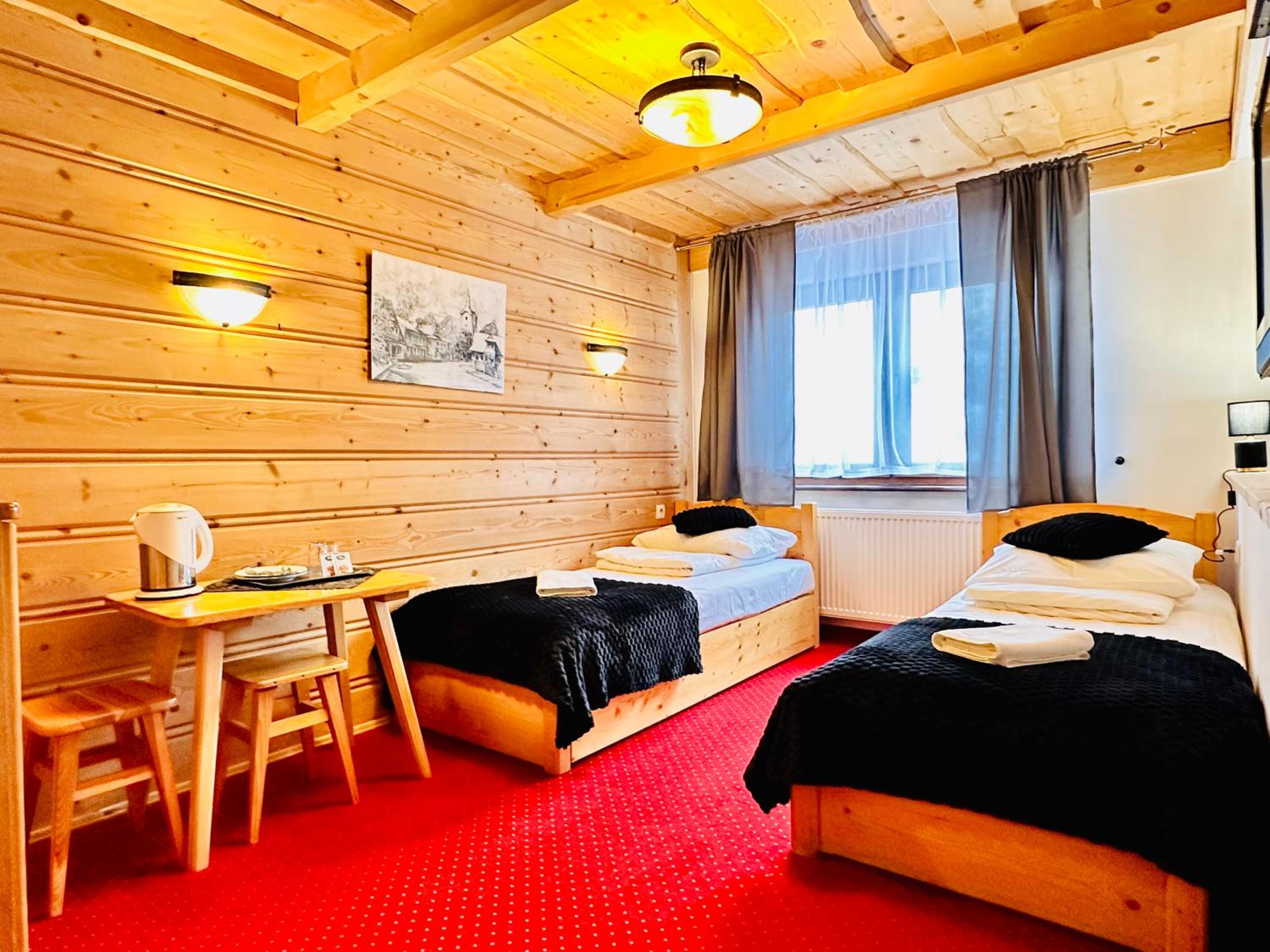 Standard Double or Twin Room photo 3