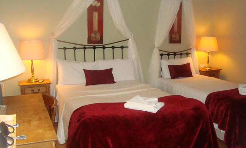 Luxury Double or Twin Room photo 2