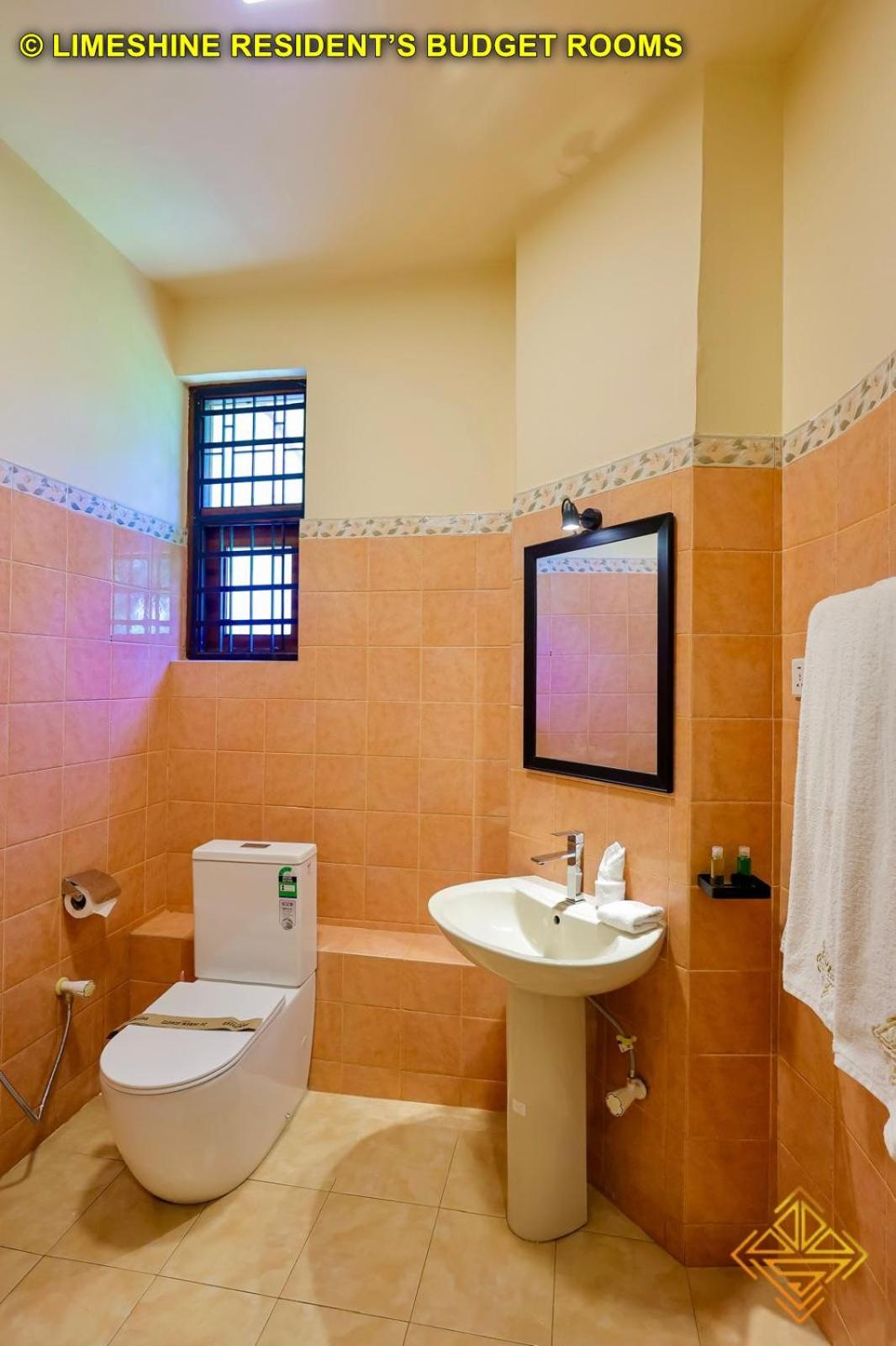 Budget Double or Twin Room - Photo 31