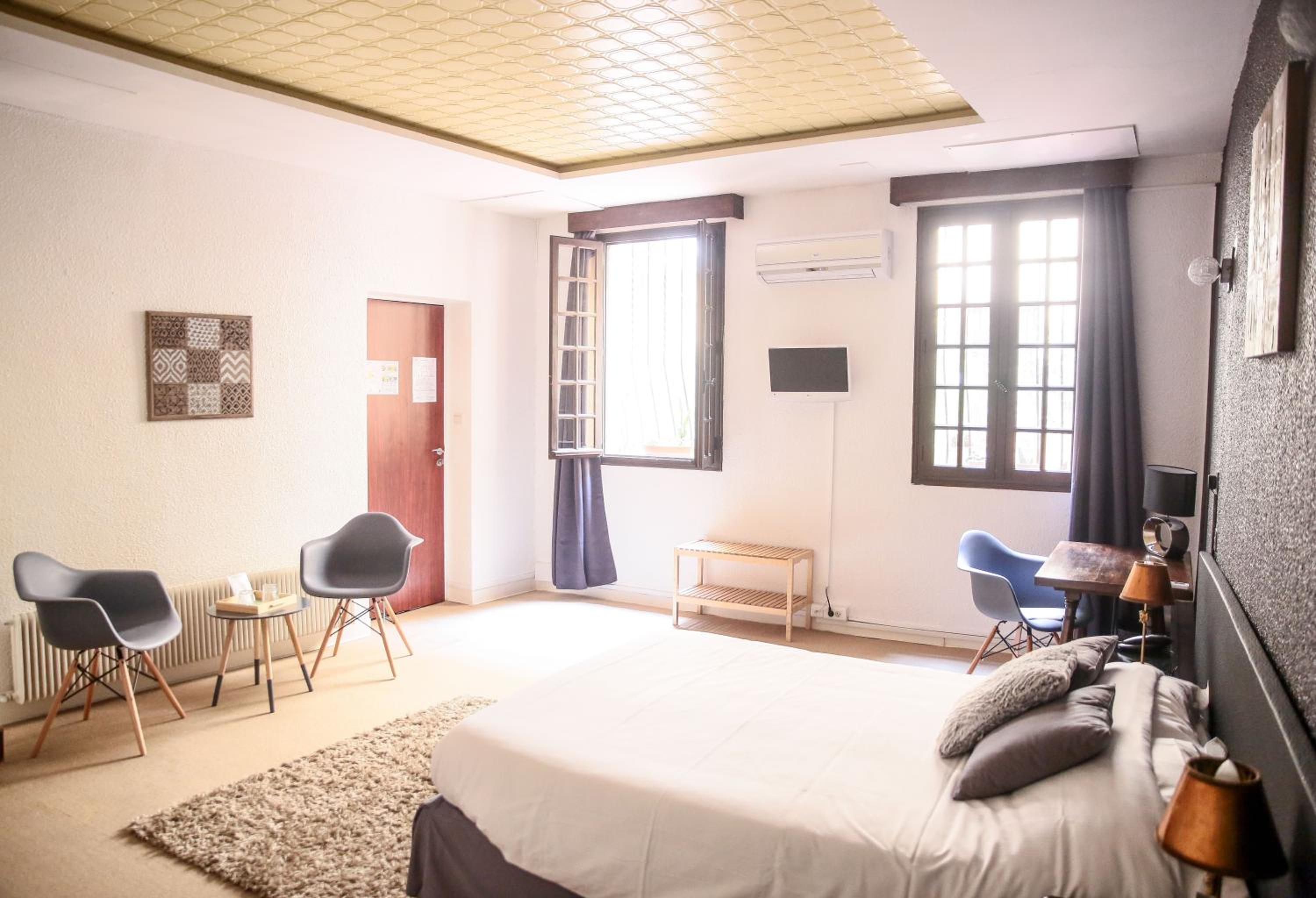 Superior Double Room - Photo 3