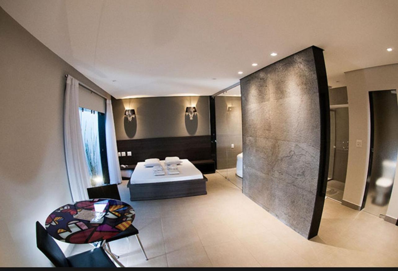 Double Room with Spa Bath photo 3