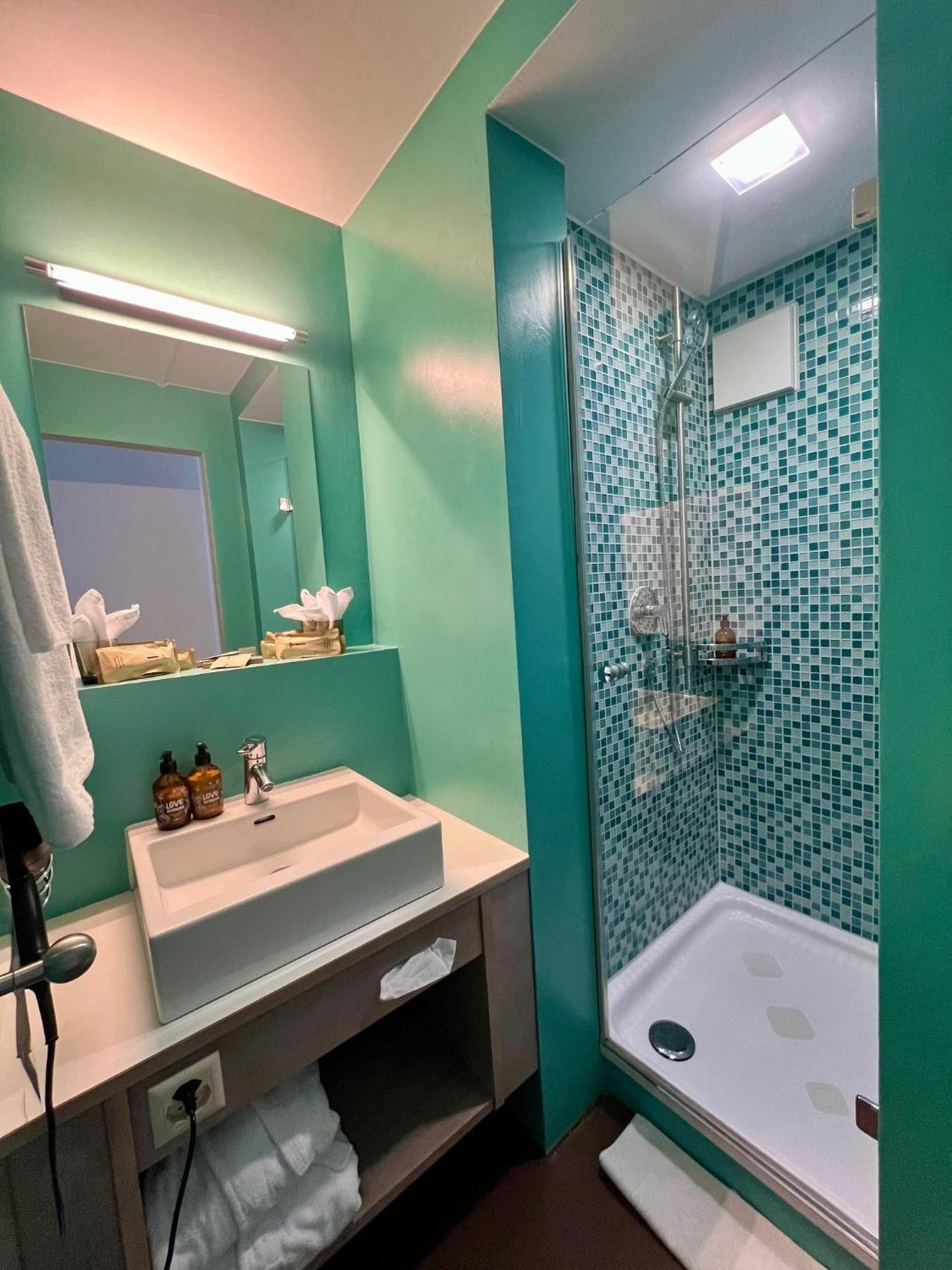Superior Triple Room photo 3