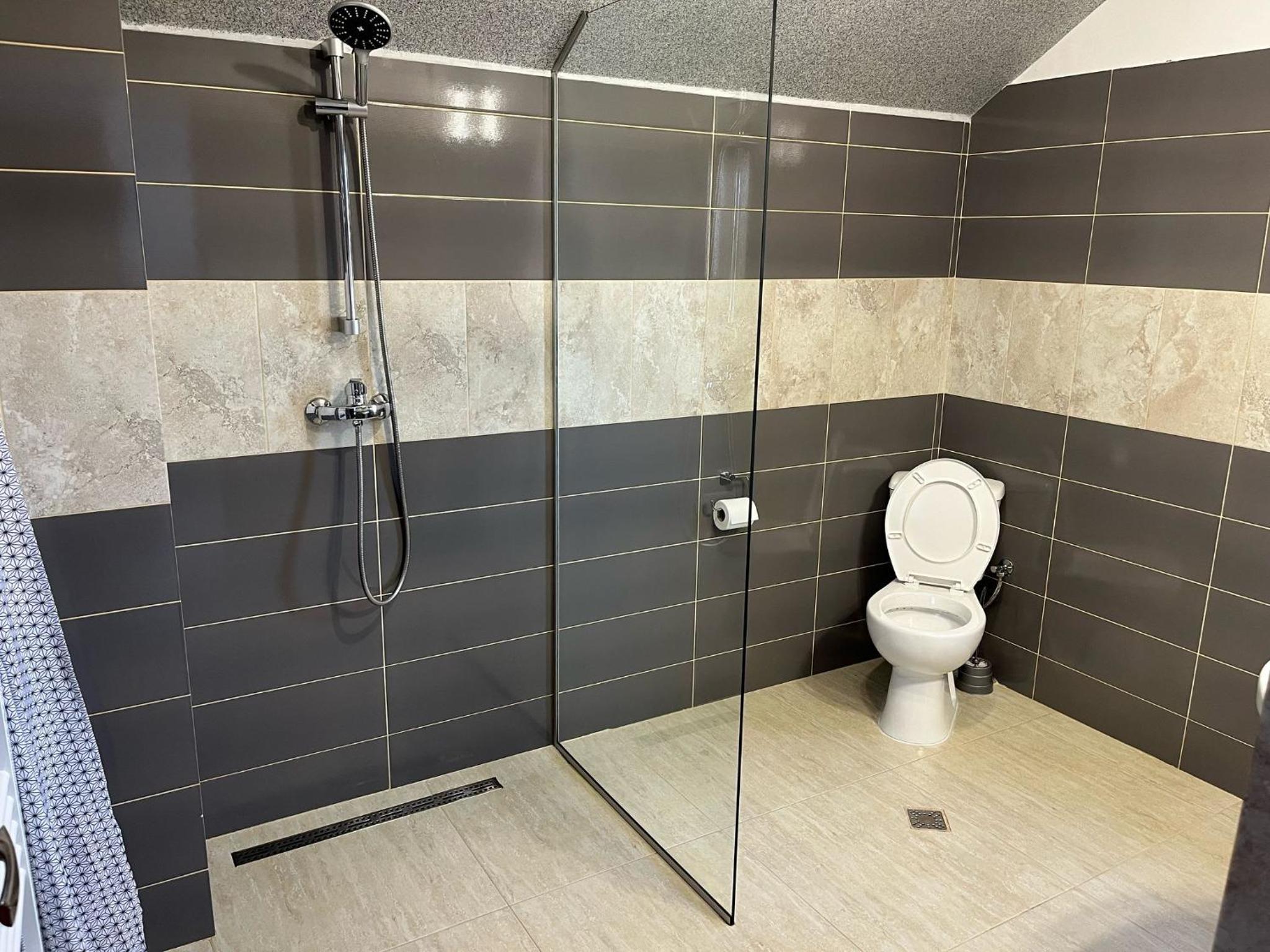 Triple Room with Private Bathroom photo 1