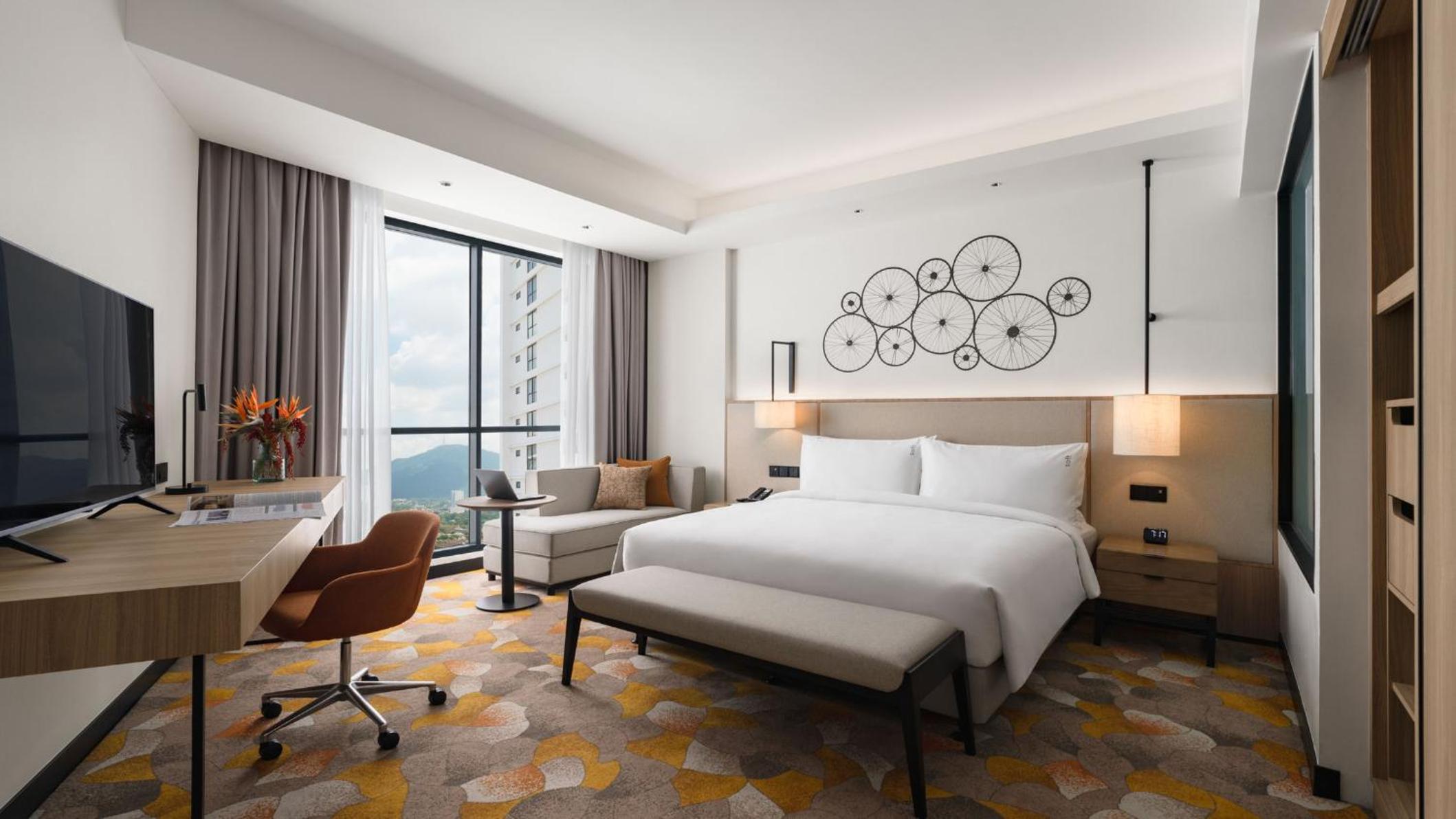 King Suite - Photo 4