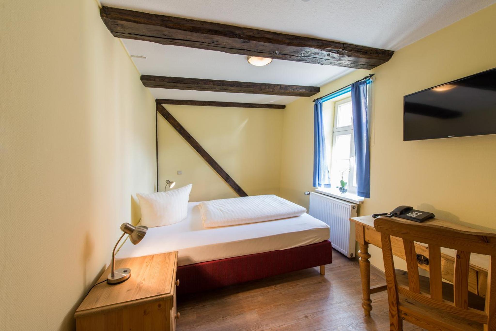 Single Room photo 2
