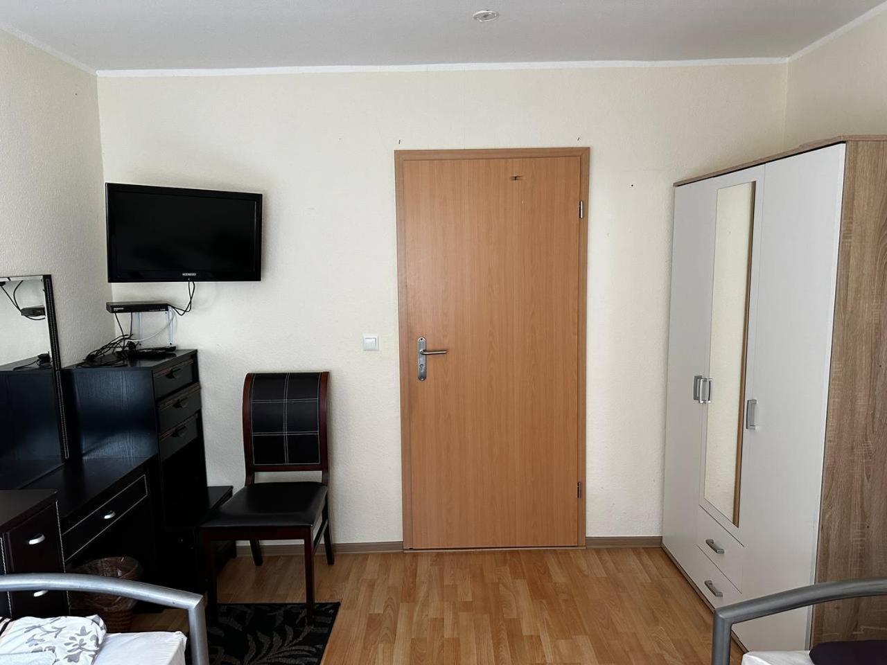 Twin Room photo 2