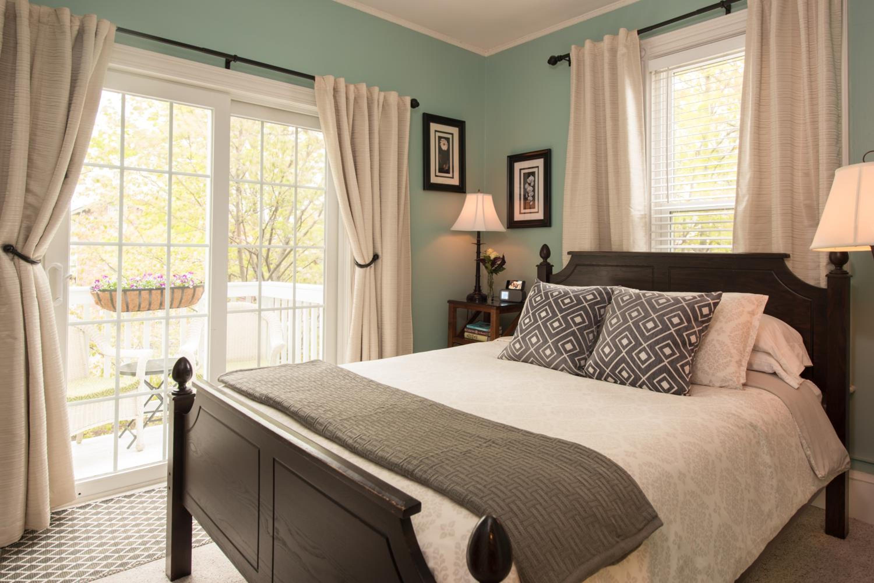 Queen Room (The Baxter)