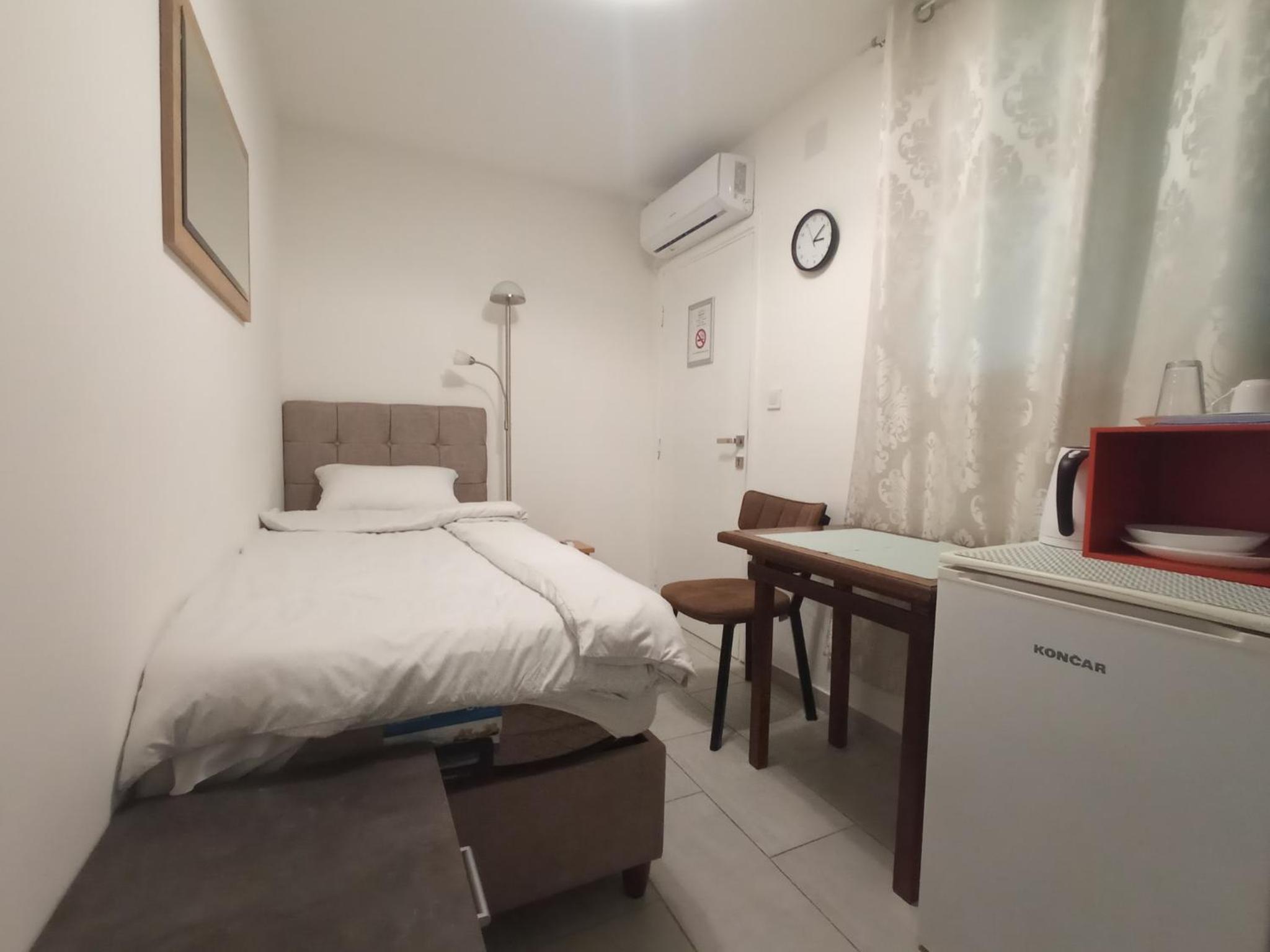 Single Room with Bathroom