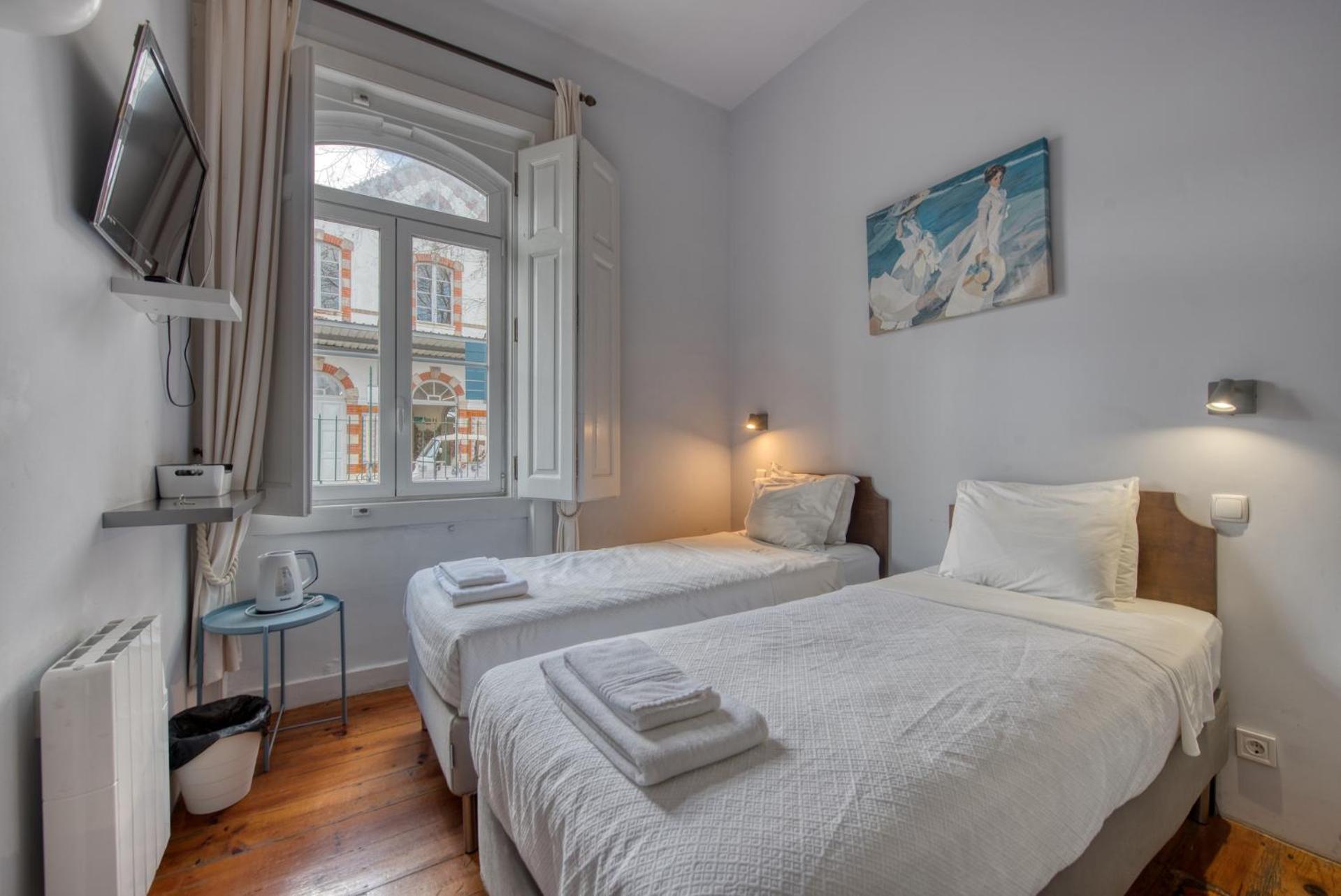 Small Standard Twin Room  - Photo 1