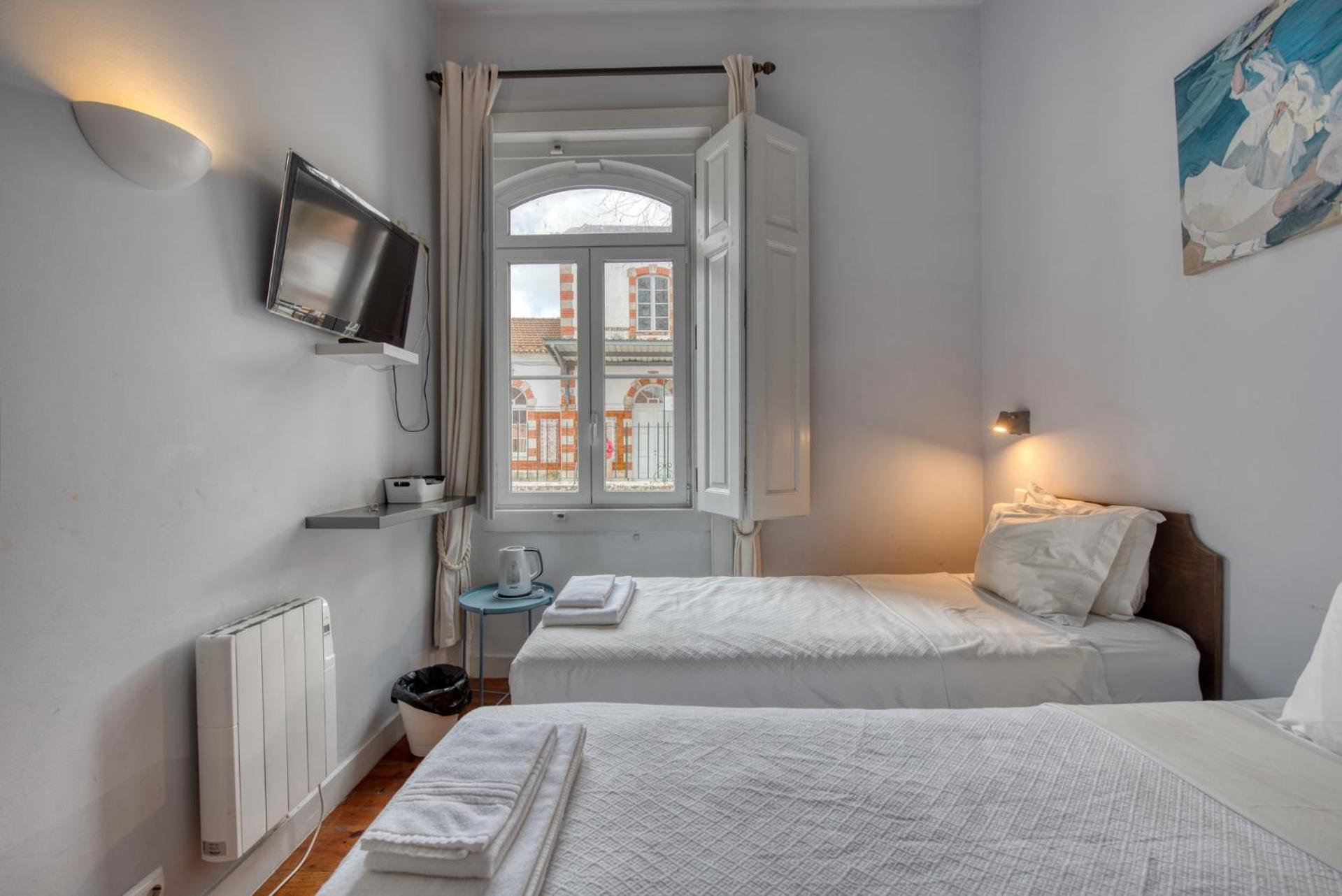 Small Standard Twin Room  - Photo 4
