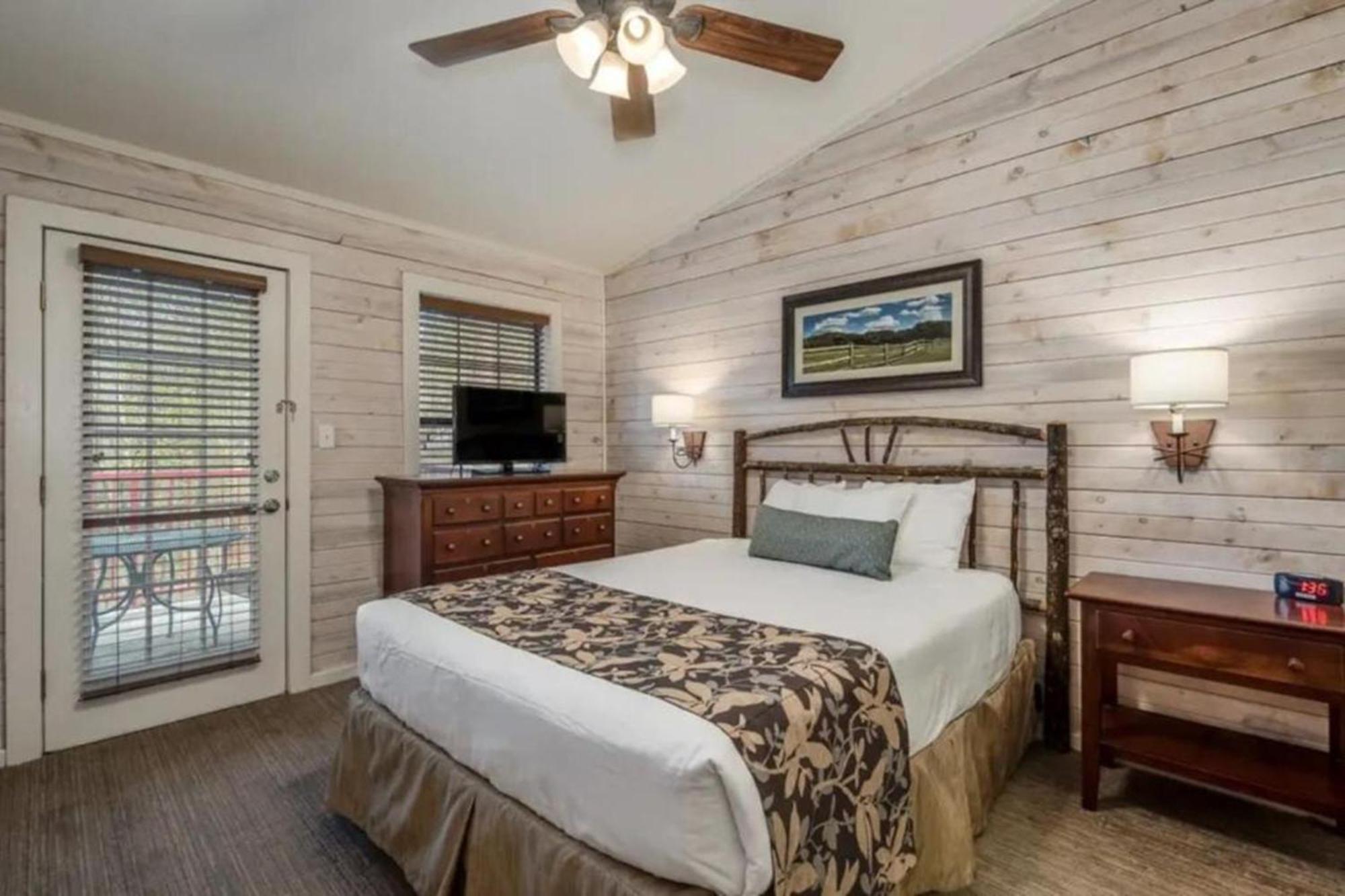 Two-Bedroom Villa photo 3