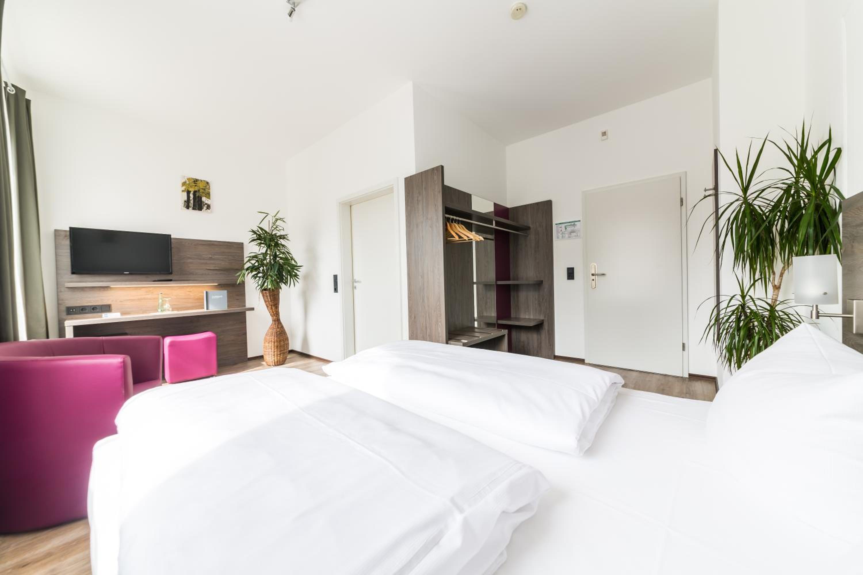 Comfort Double Room - Photo 6