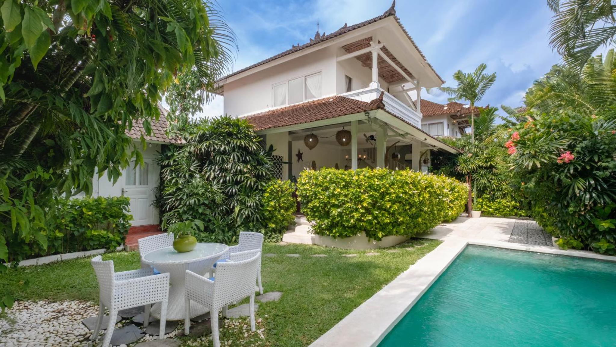 Villa with Private Pool
