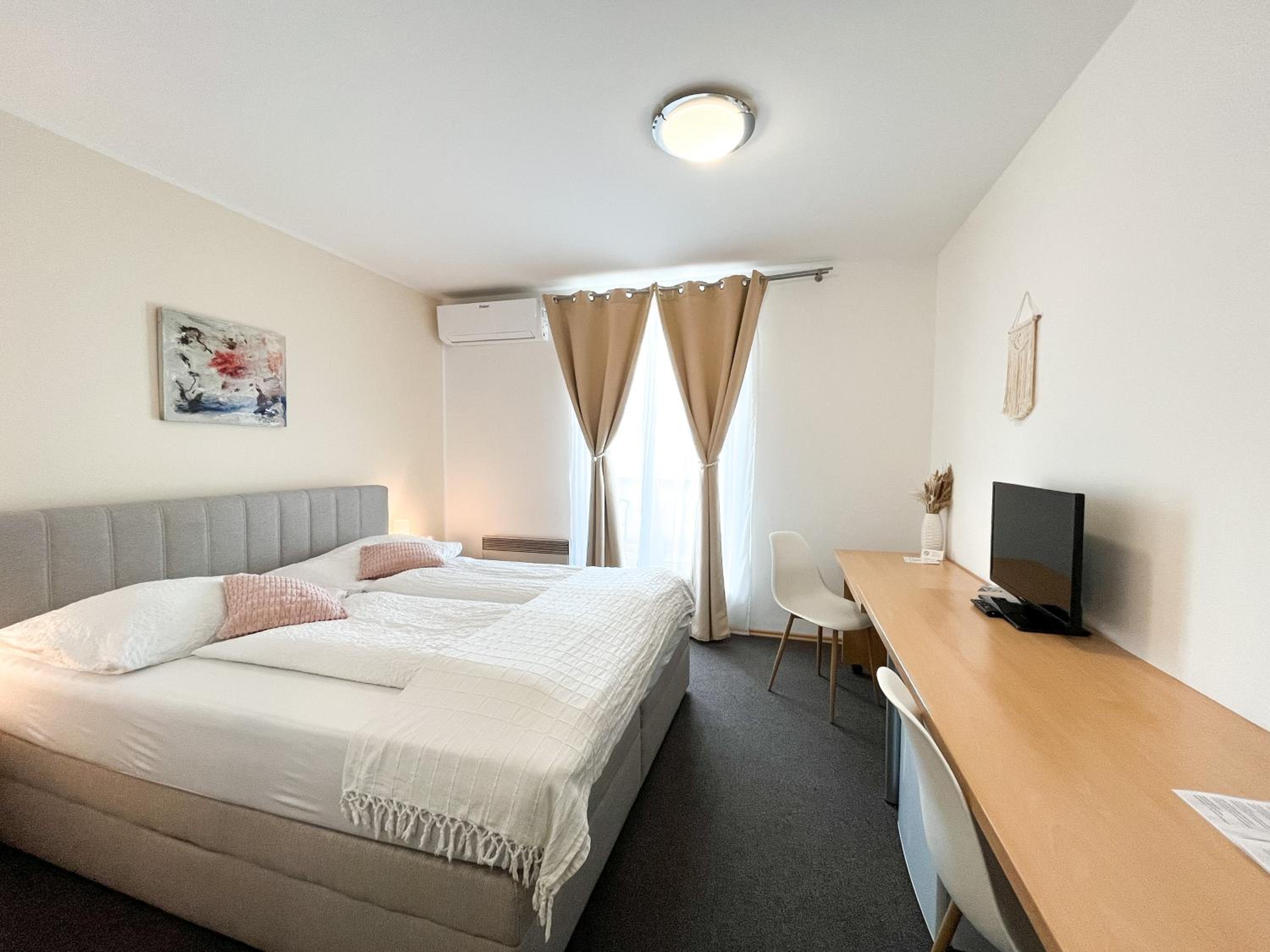 King Room photo 2