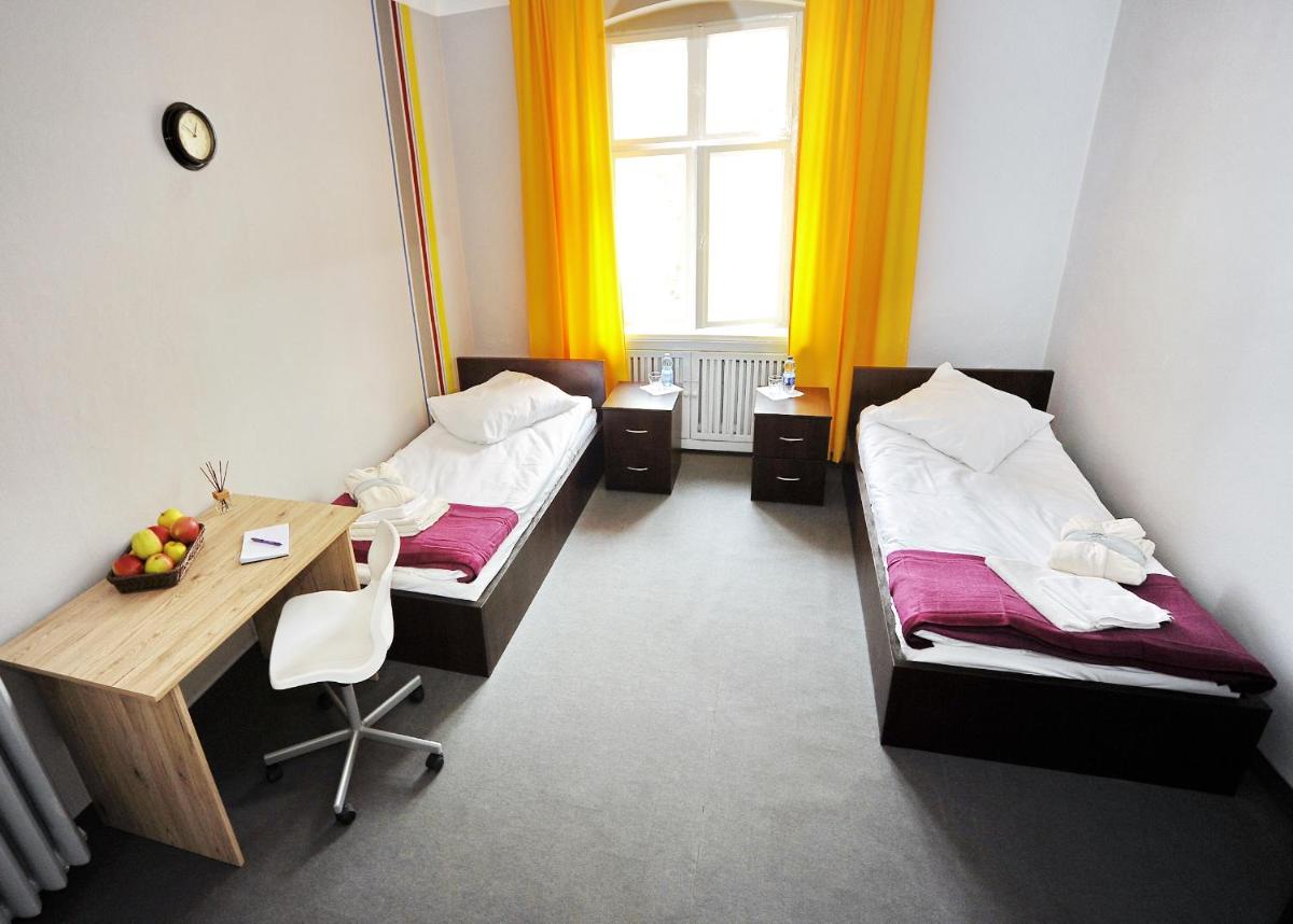 Double Room - Photo 14