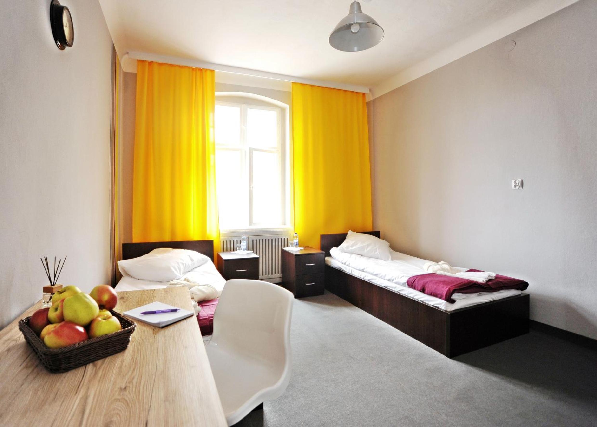 Double Room - Photo 10