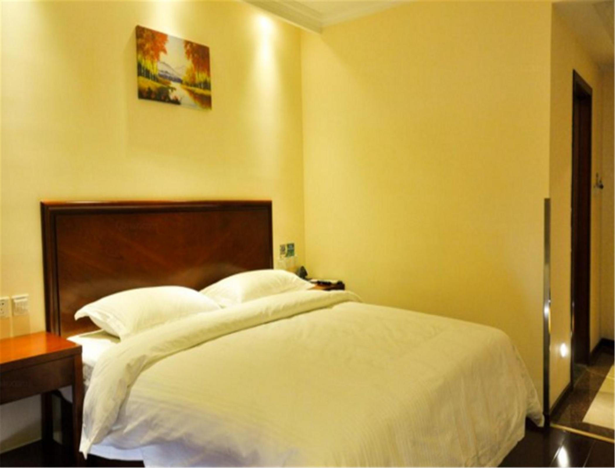 Mainland Chinese Citizens - Queen Room - Photo 4