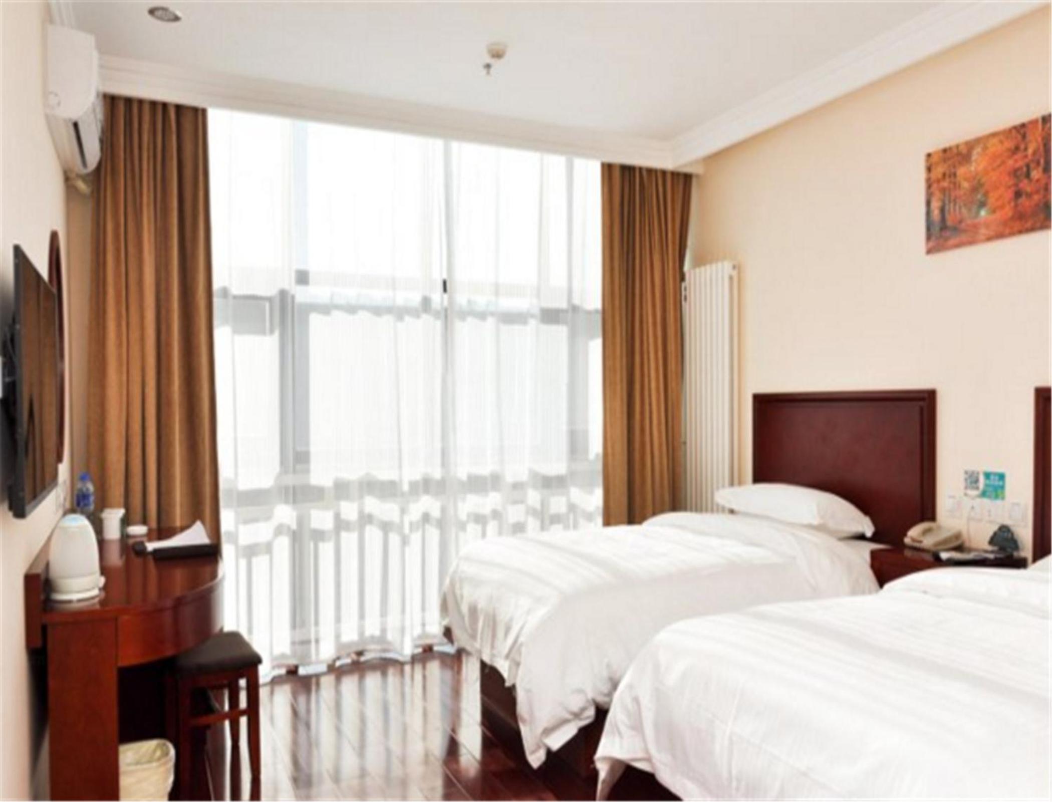 Mainland Chinese Citizens - Standard Twin Room - Photo 1