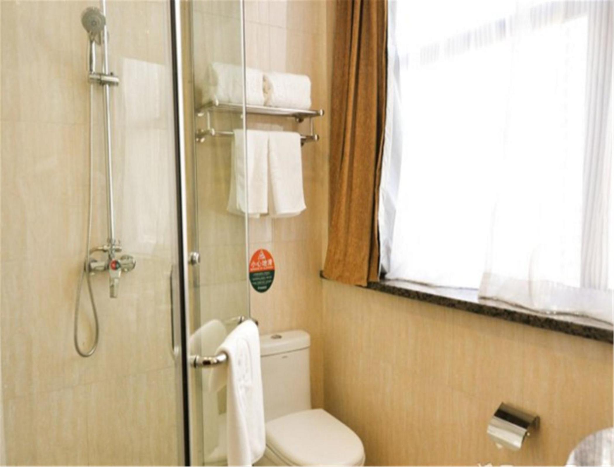 Mainland Chinese Citizens - Queen Room - Photo 2