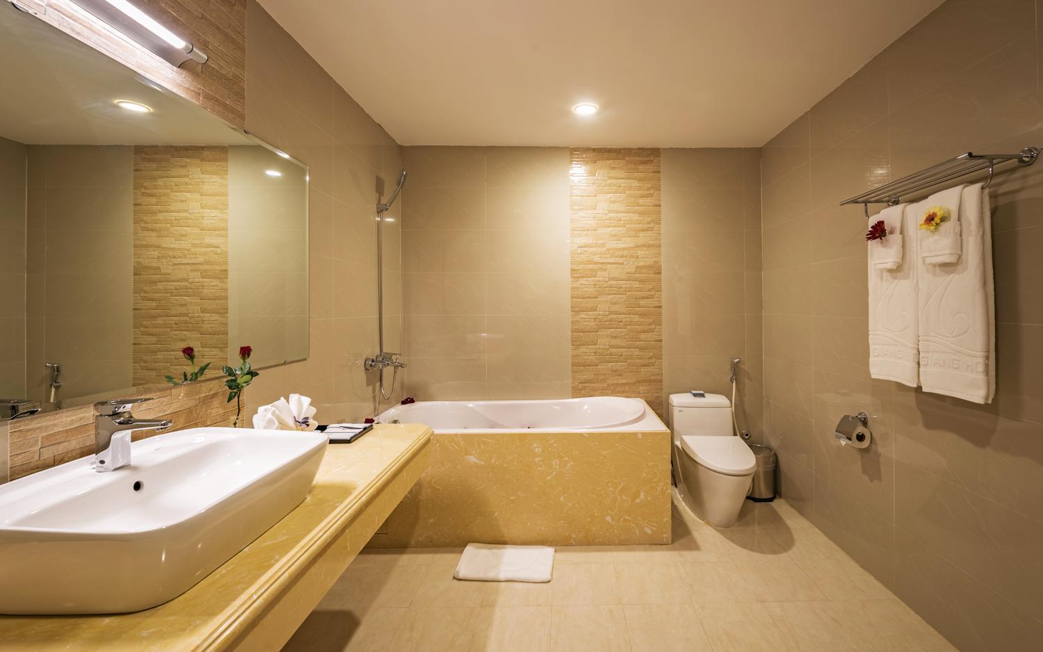Lam Giang Suite photo 2