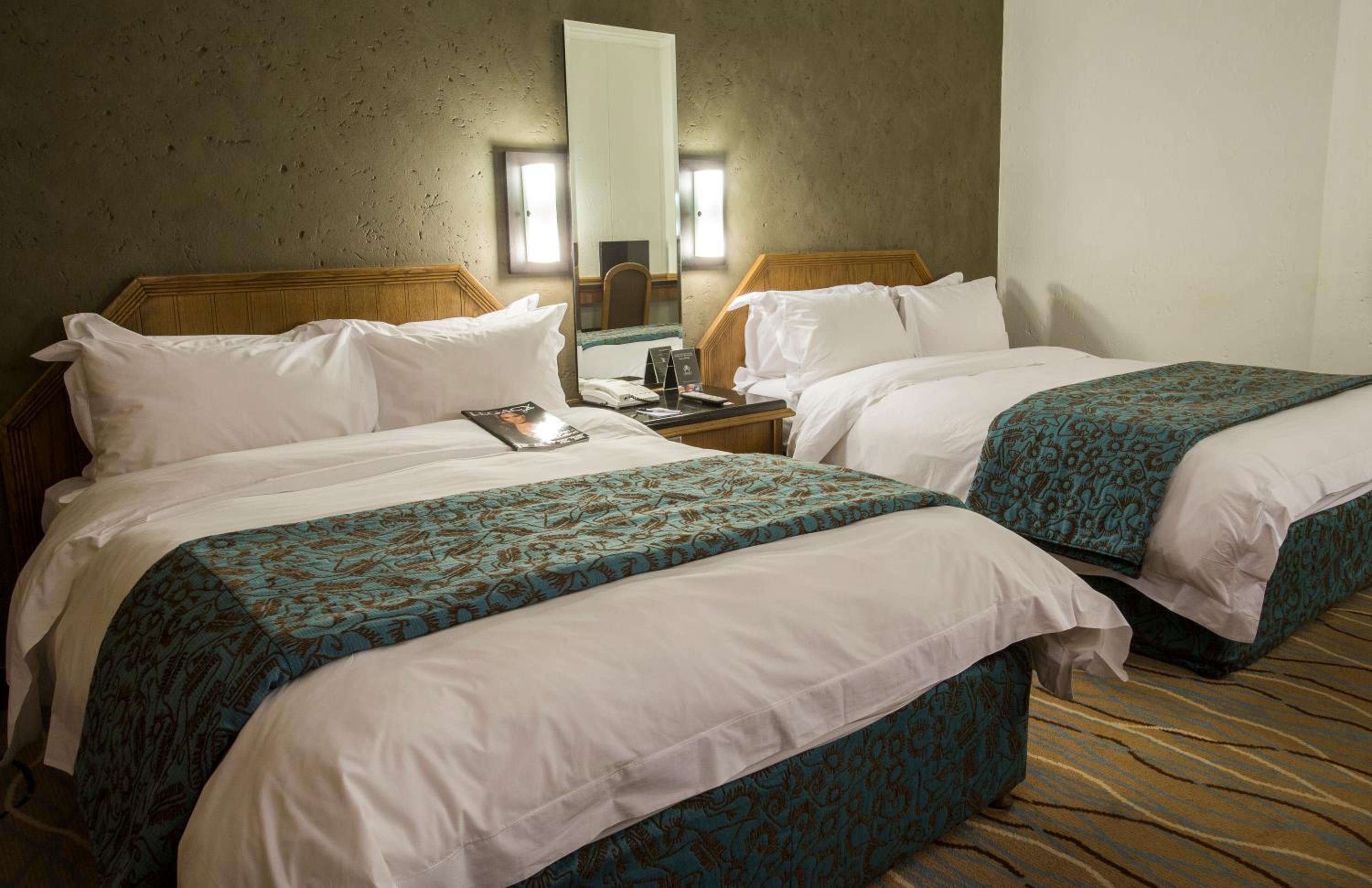 Deluxe Twin Room - Photo 2