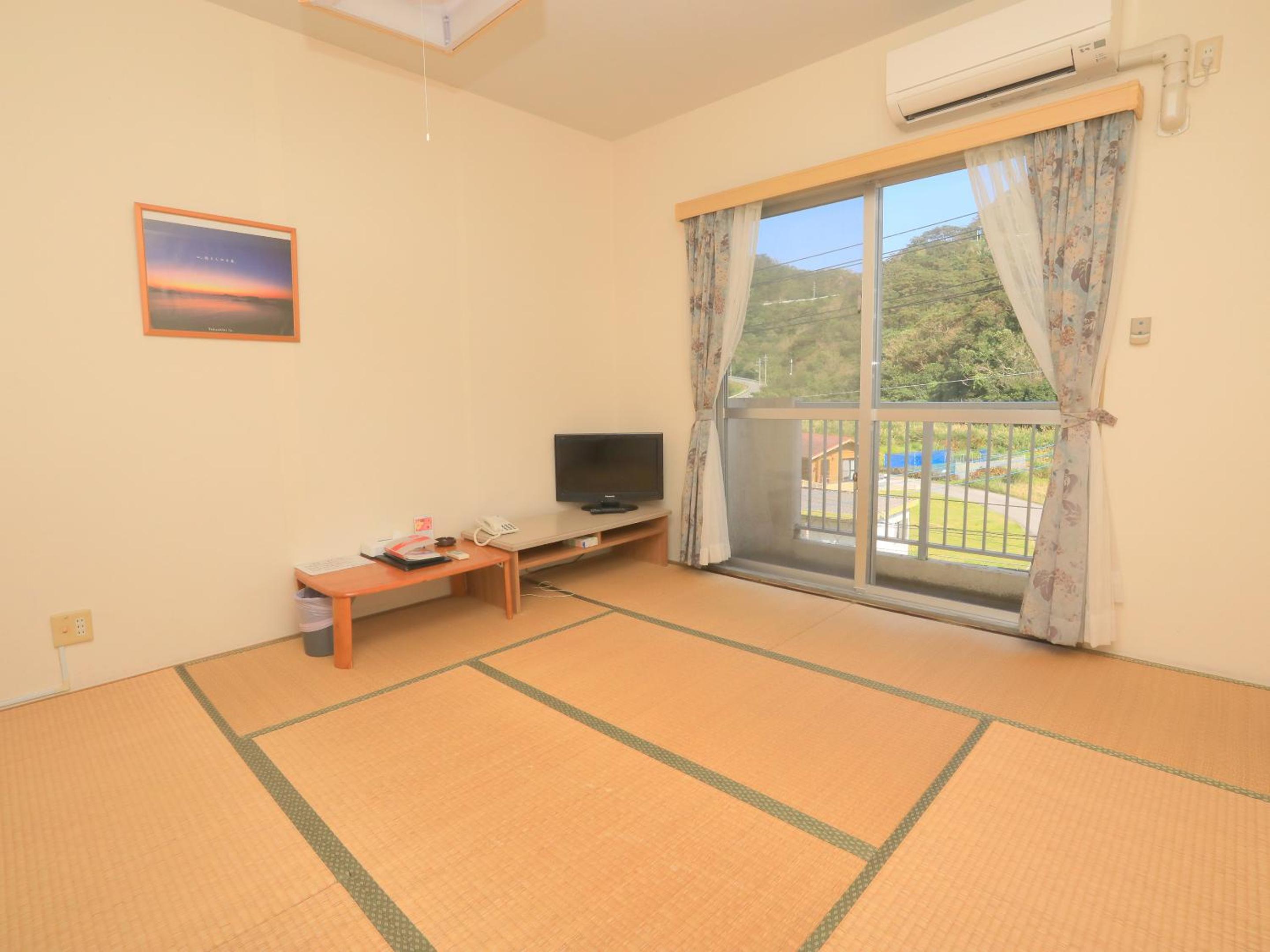 Japanese-Style Triple Room