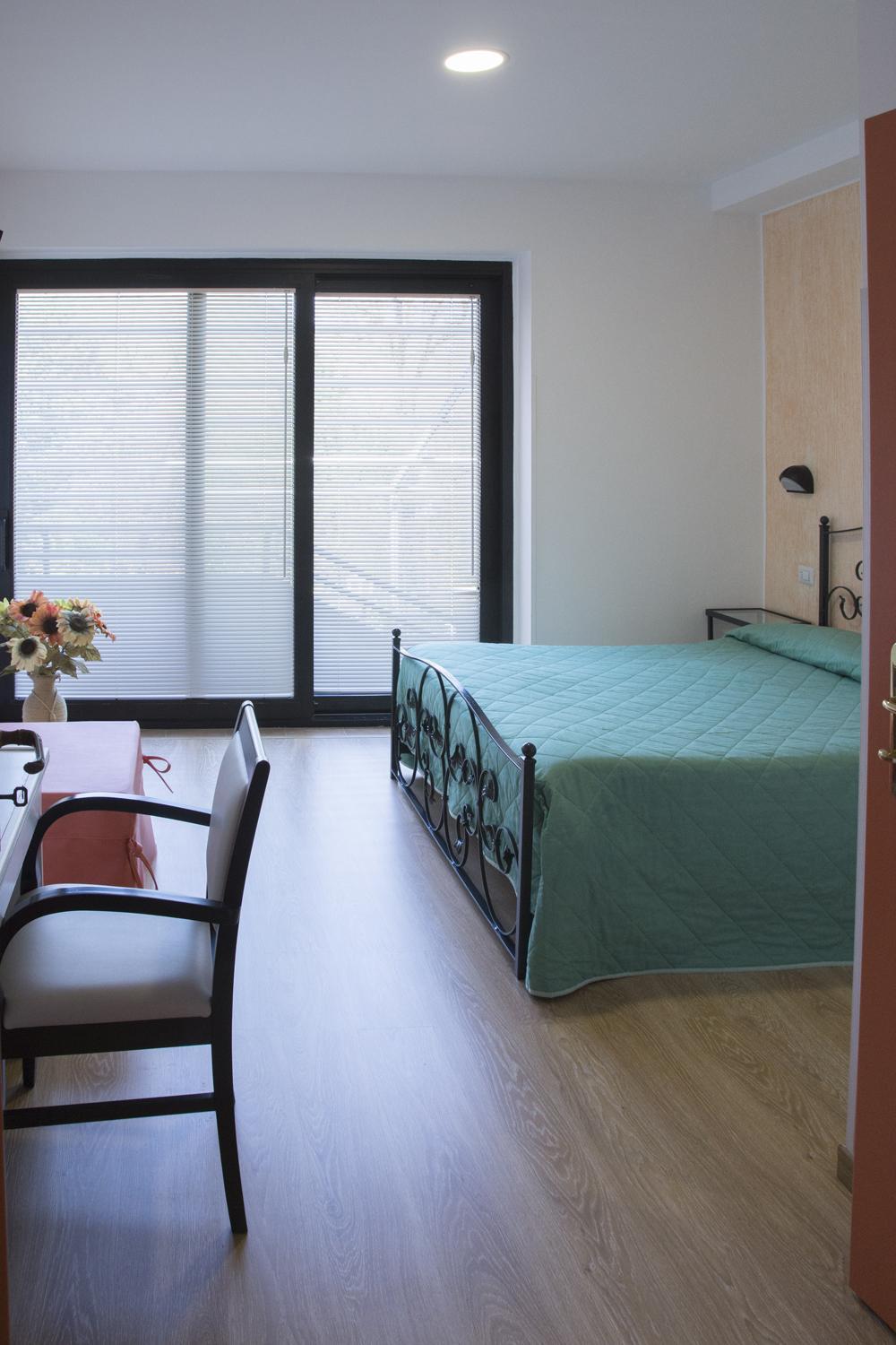 King Room with Garden View - Photo 14
