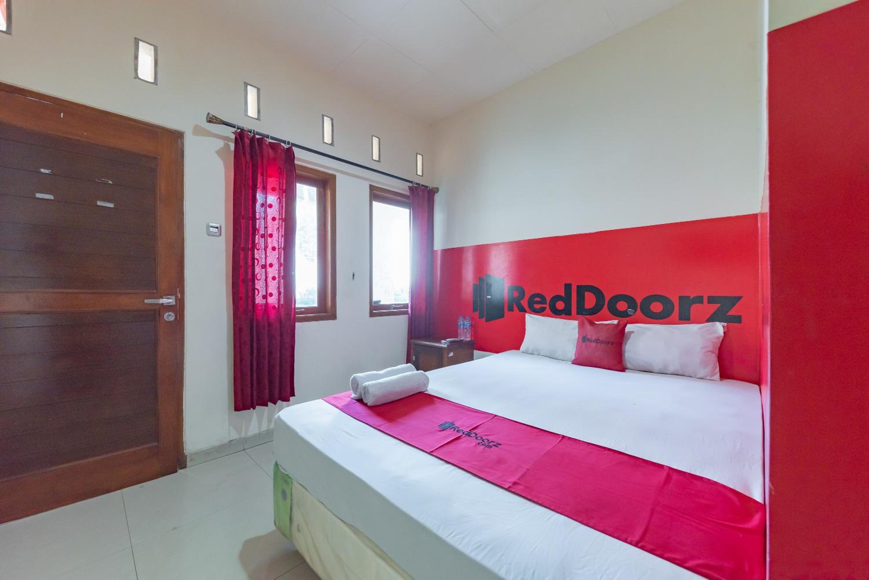 Standard Double Room - Photo 4