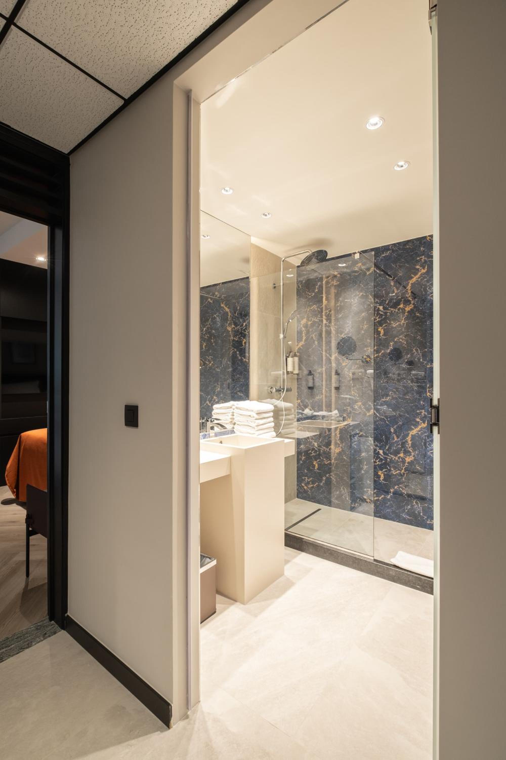 Family Suite City View - Photo 5