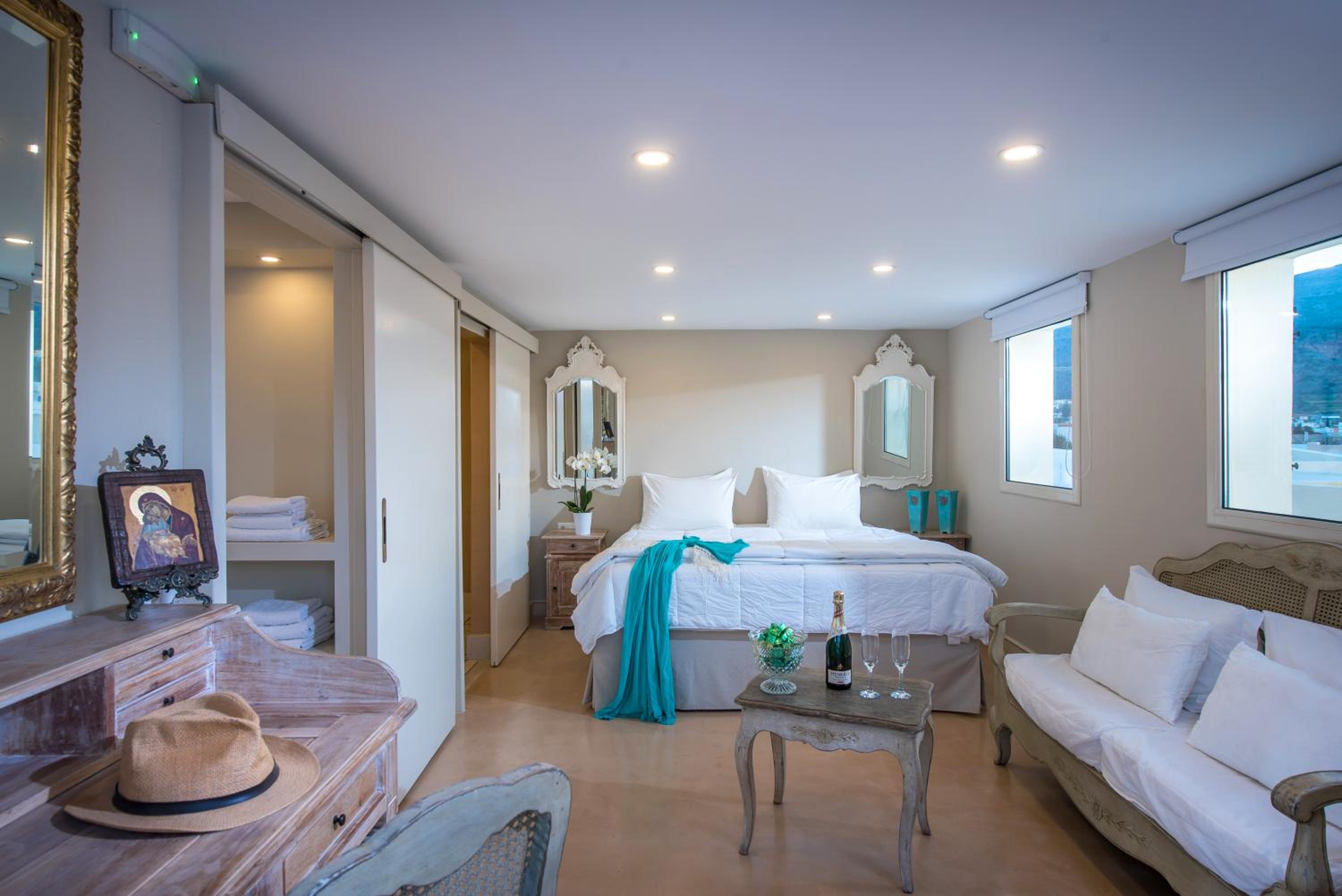 Suite - Top Floor