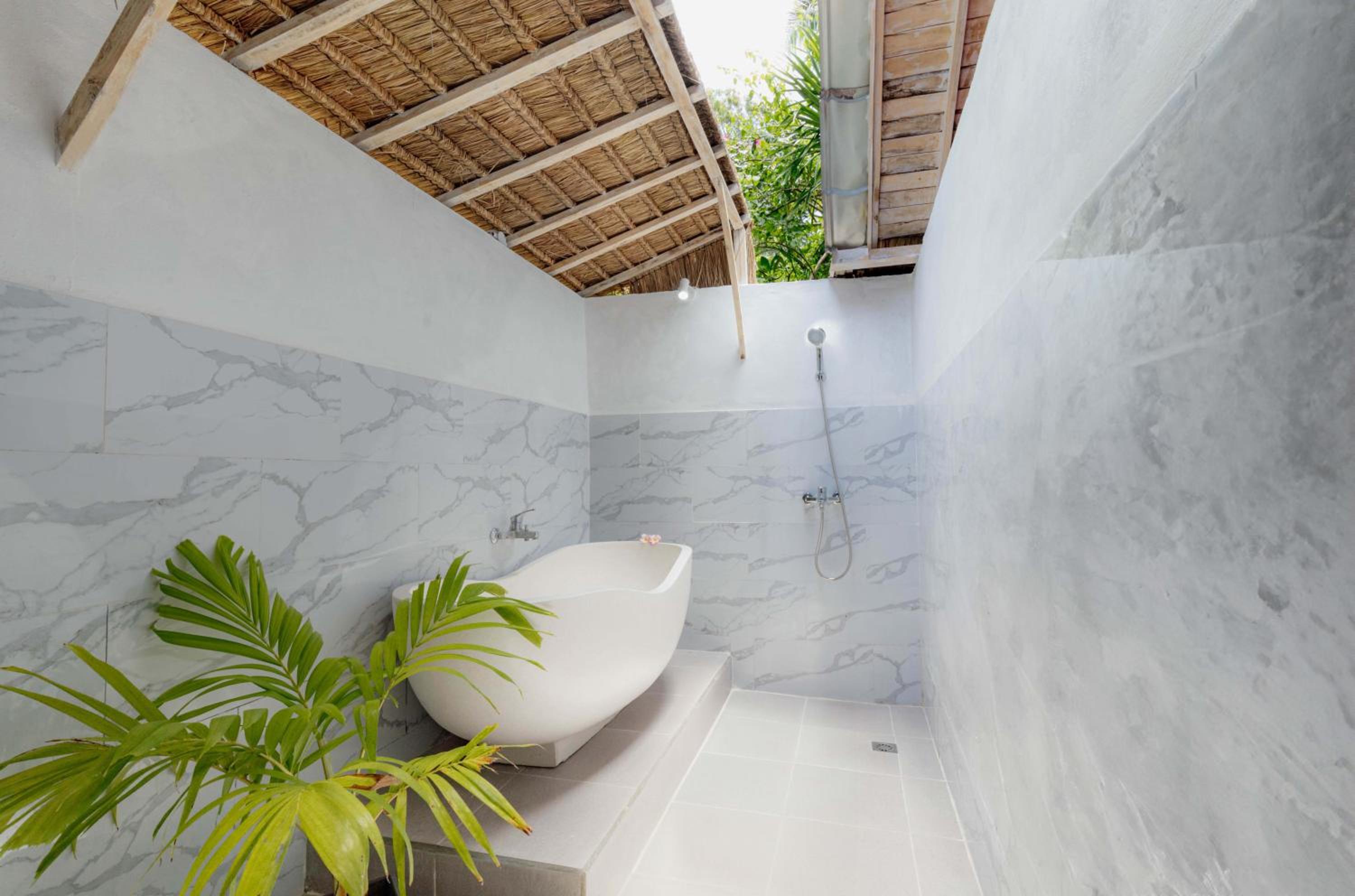 One-Bedroom Bungalow - Photo 15