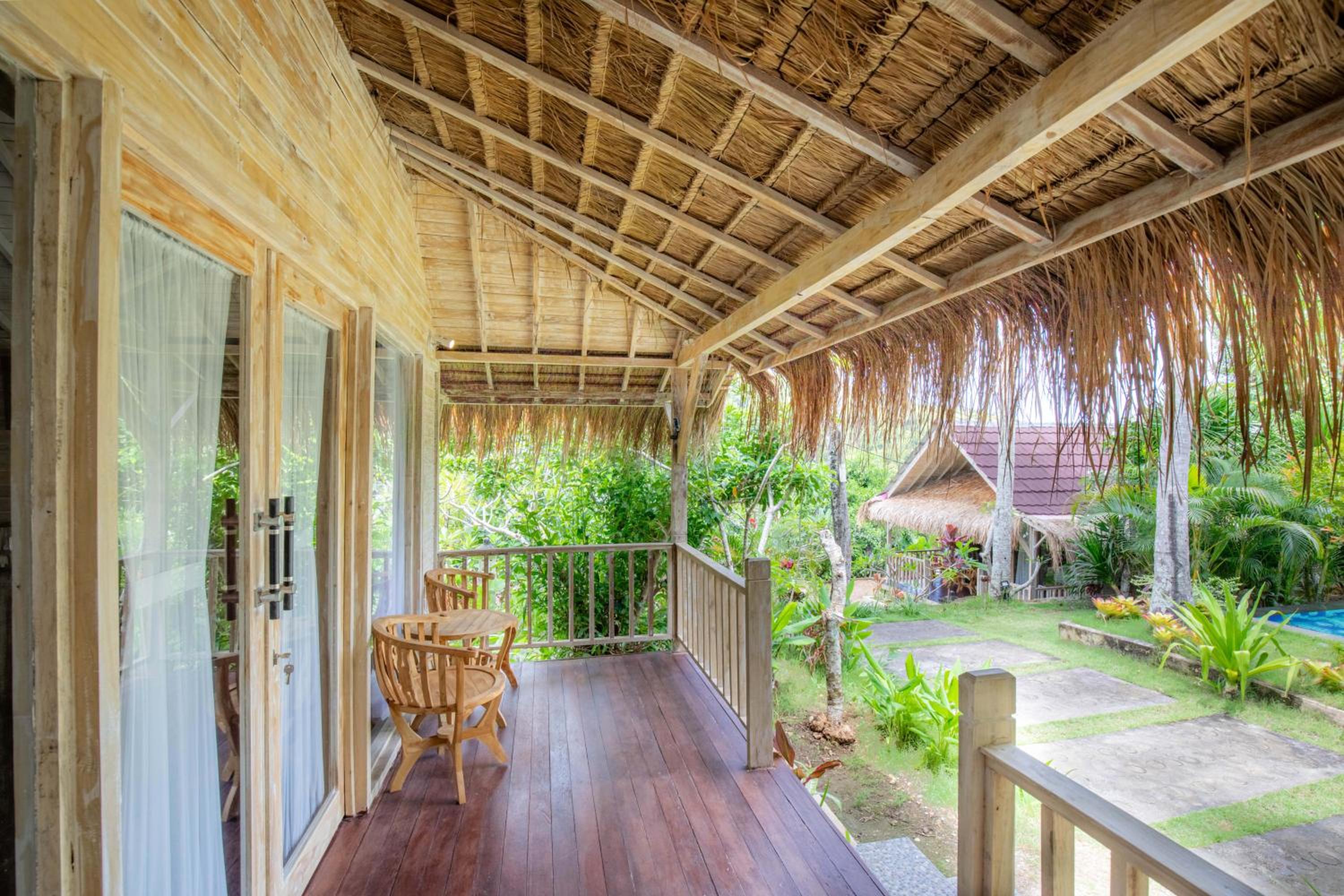 One-Bedroom Bungalow - Photo 6