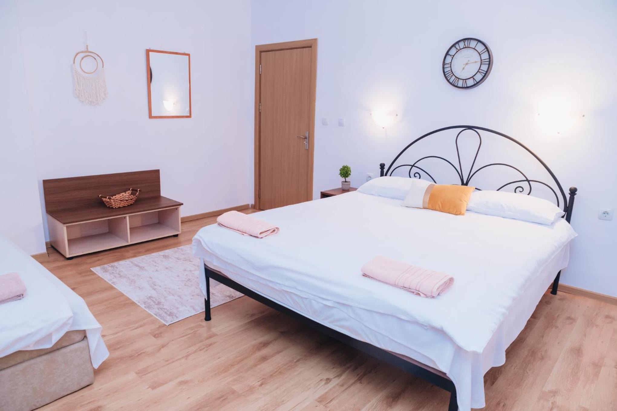 Large Double Room