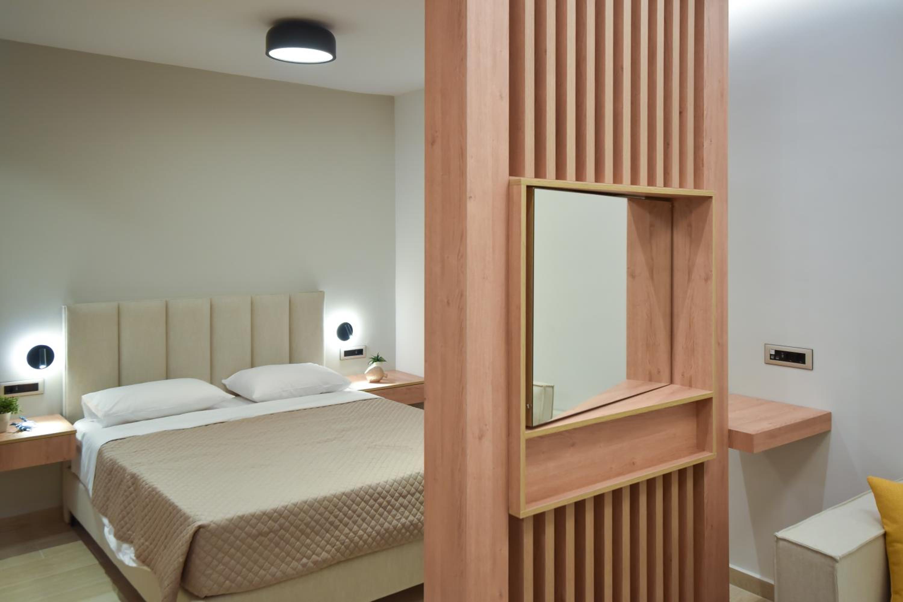 Deluxe Family Suite photo 2