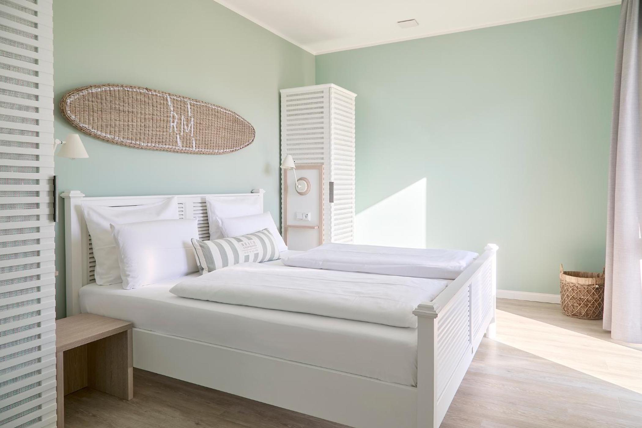 One-Bedroom Premium Apartment - Photo 7