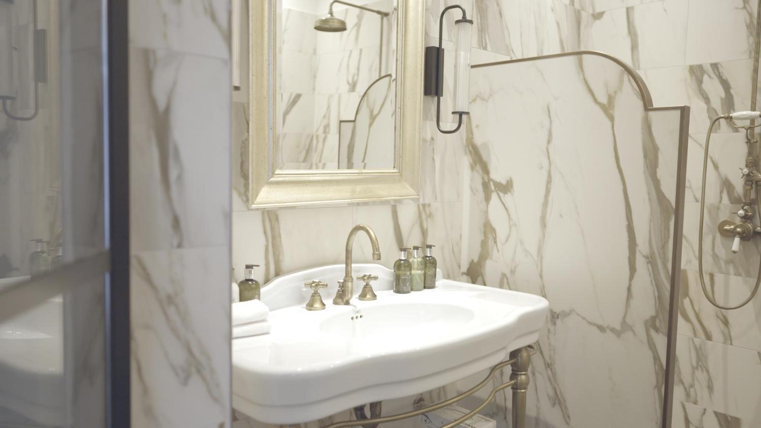 Rosen Suite - Photo 8