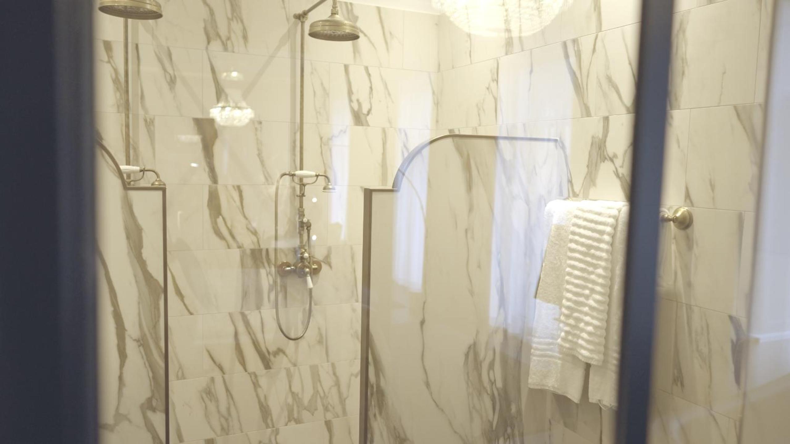Rosen Suite - Photo 9
